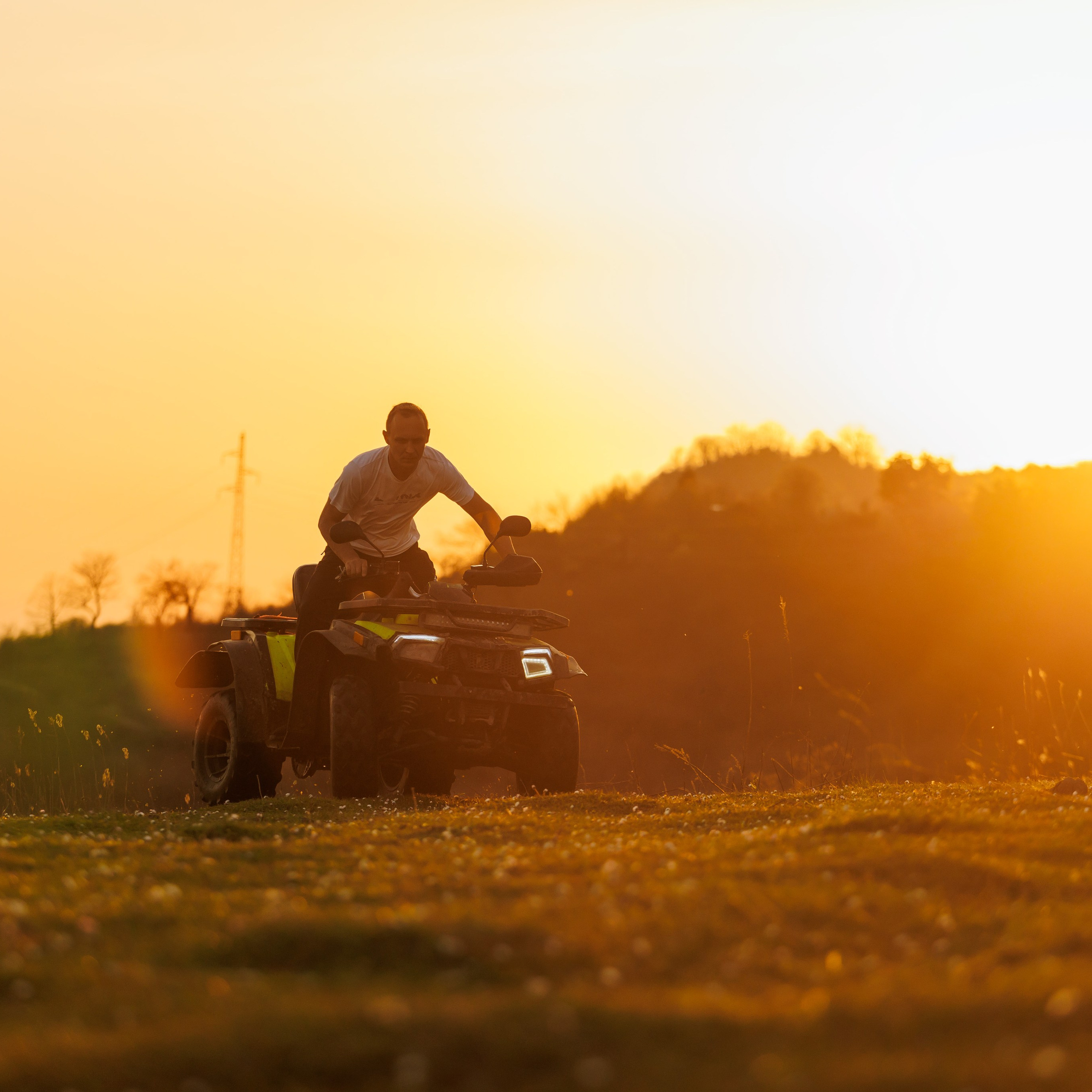 квадроциклы