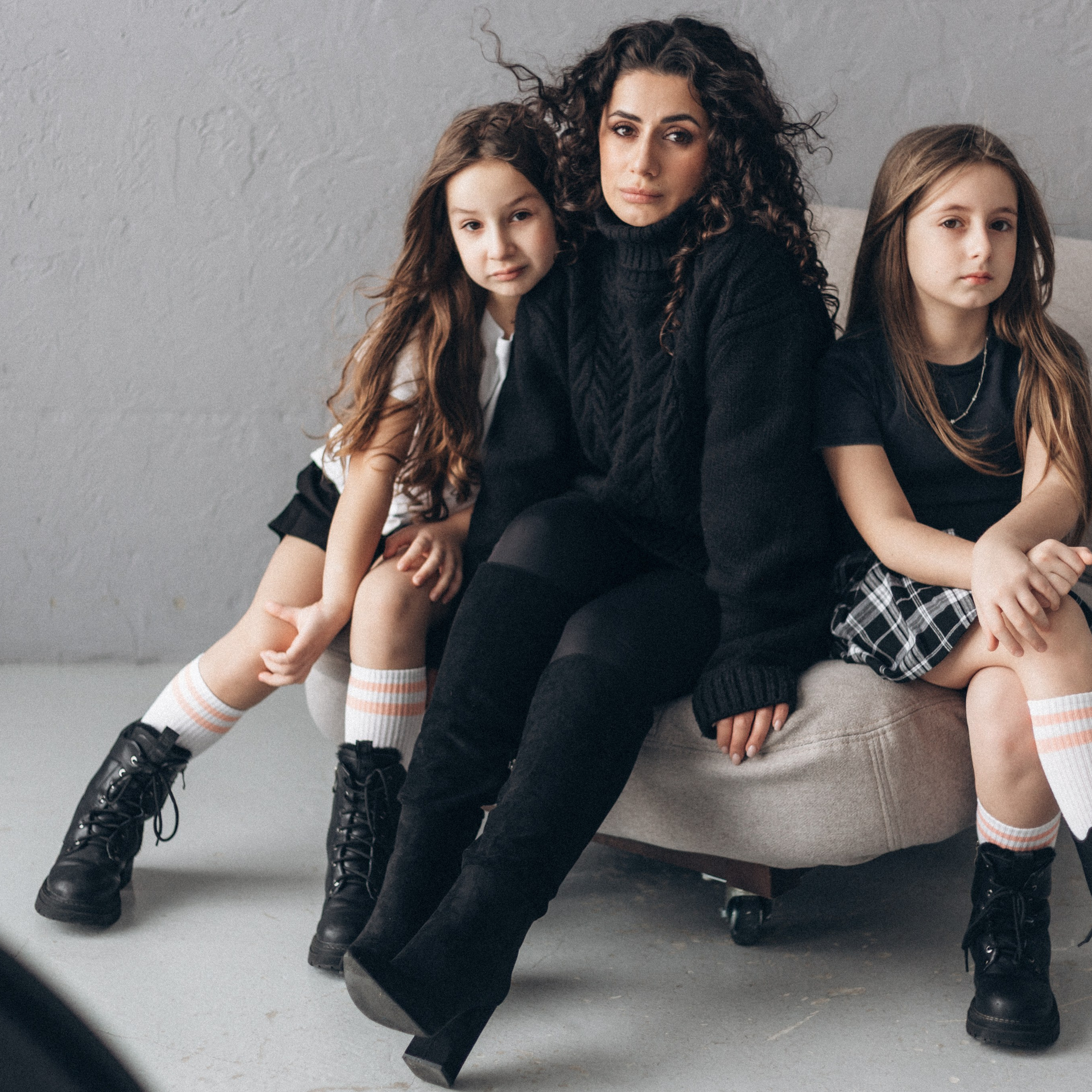 МИА, МАЙЯ, ЛЕНА. Семейная фотосессия.