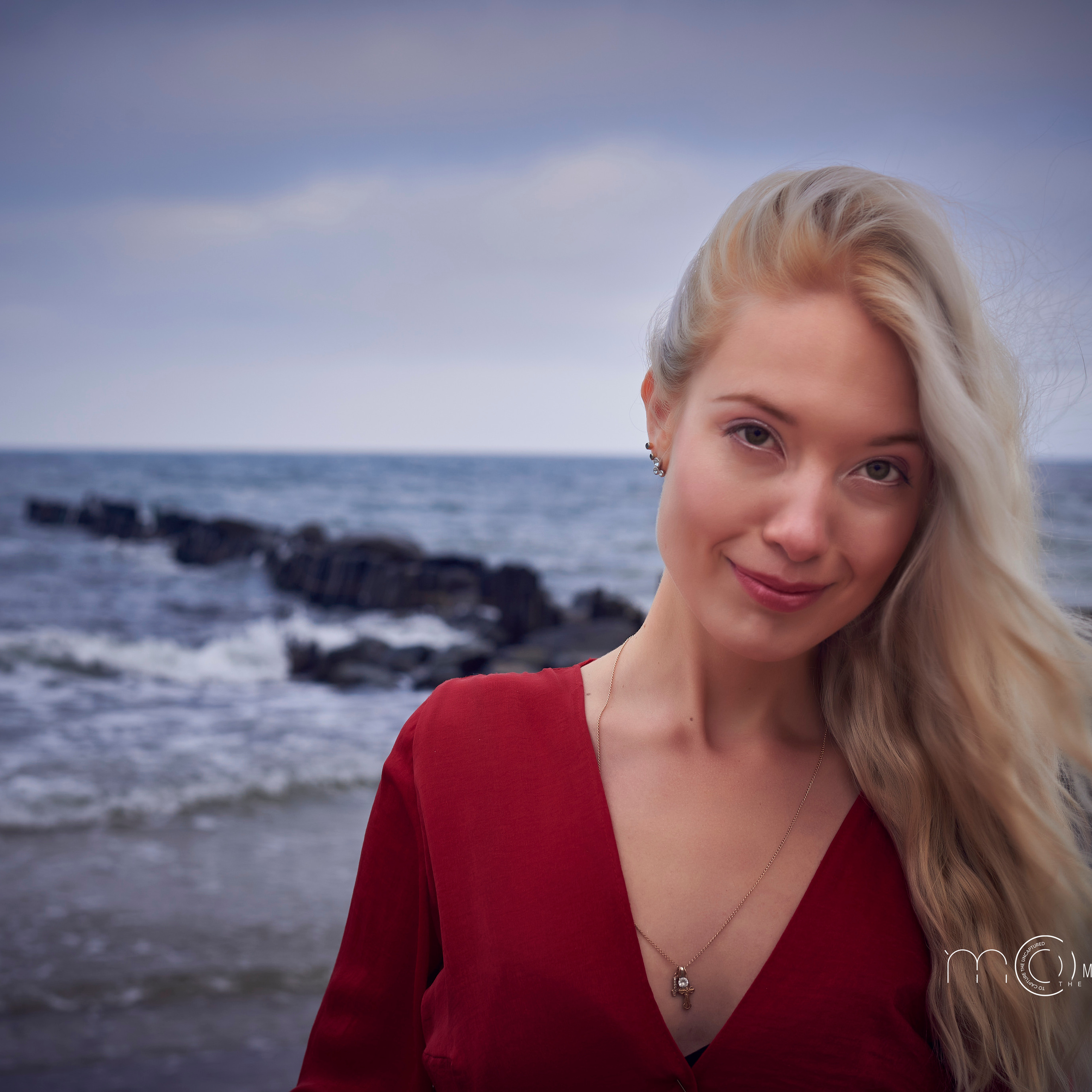 Даша и море