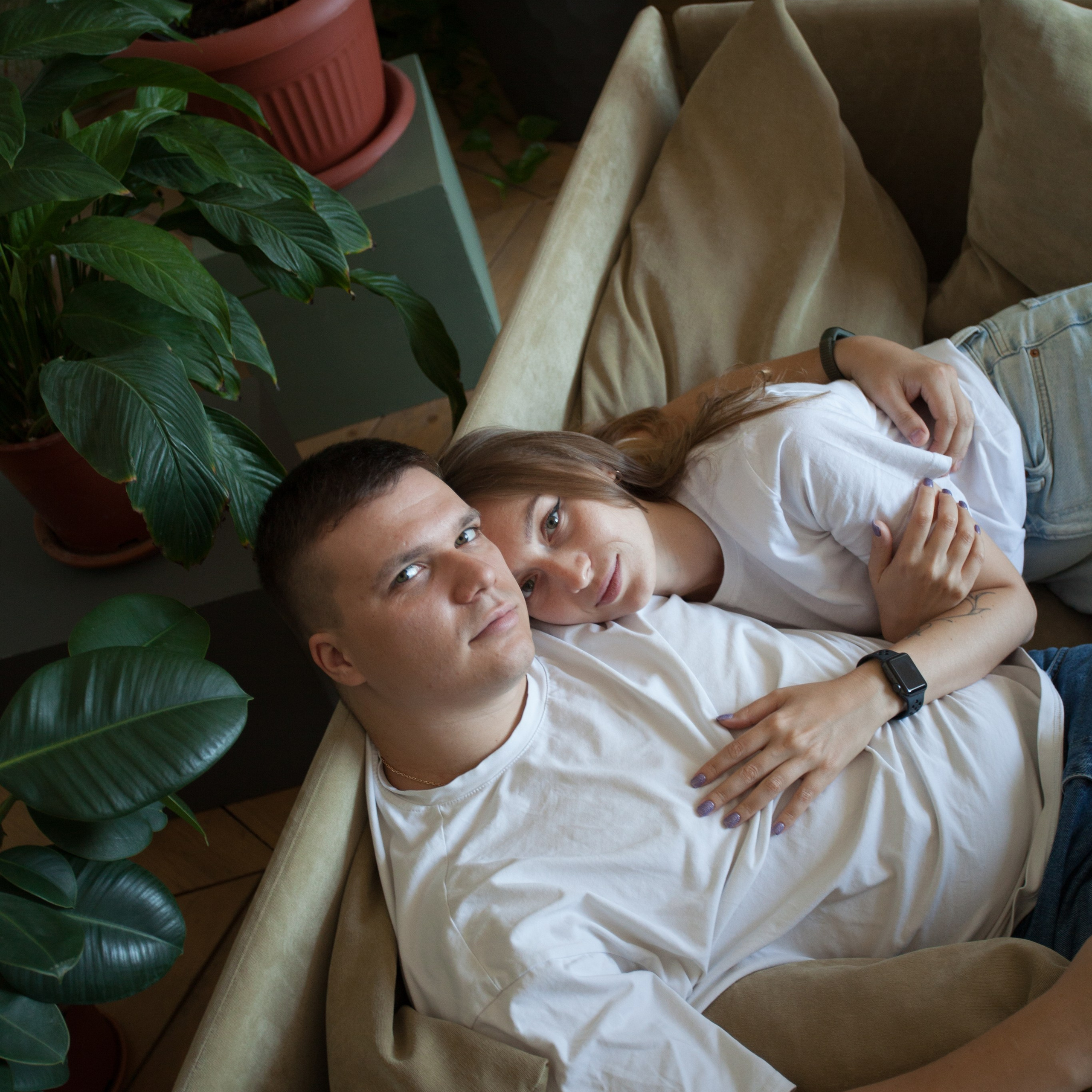 Женя и Кристина минимализм