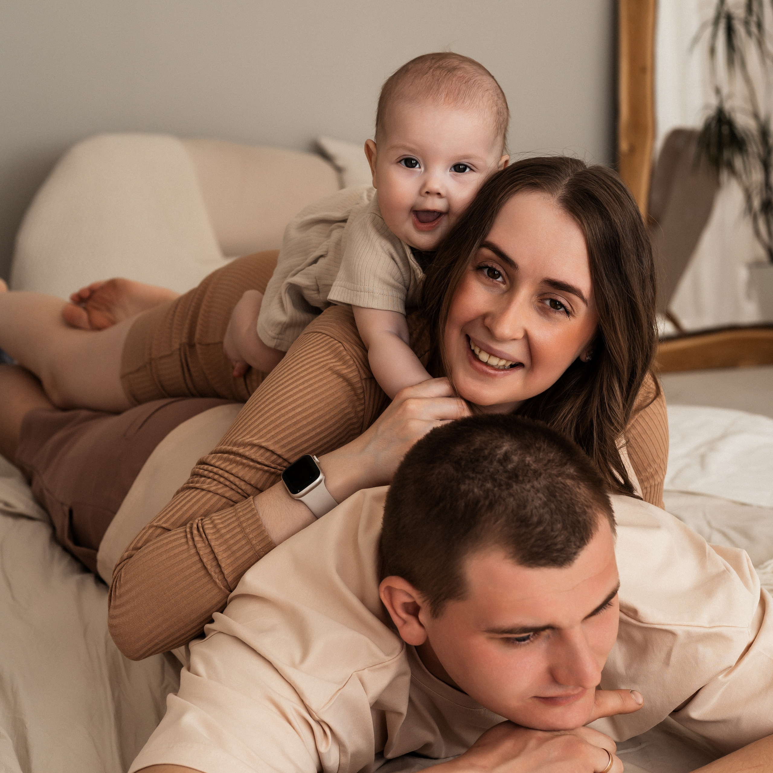 Любаше 6 месяцев!