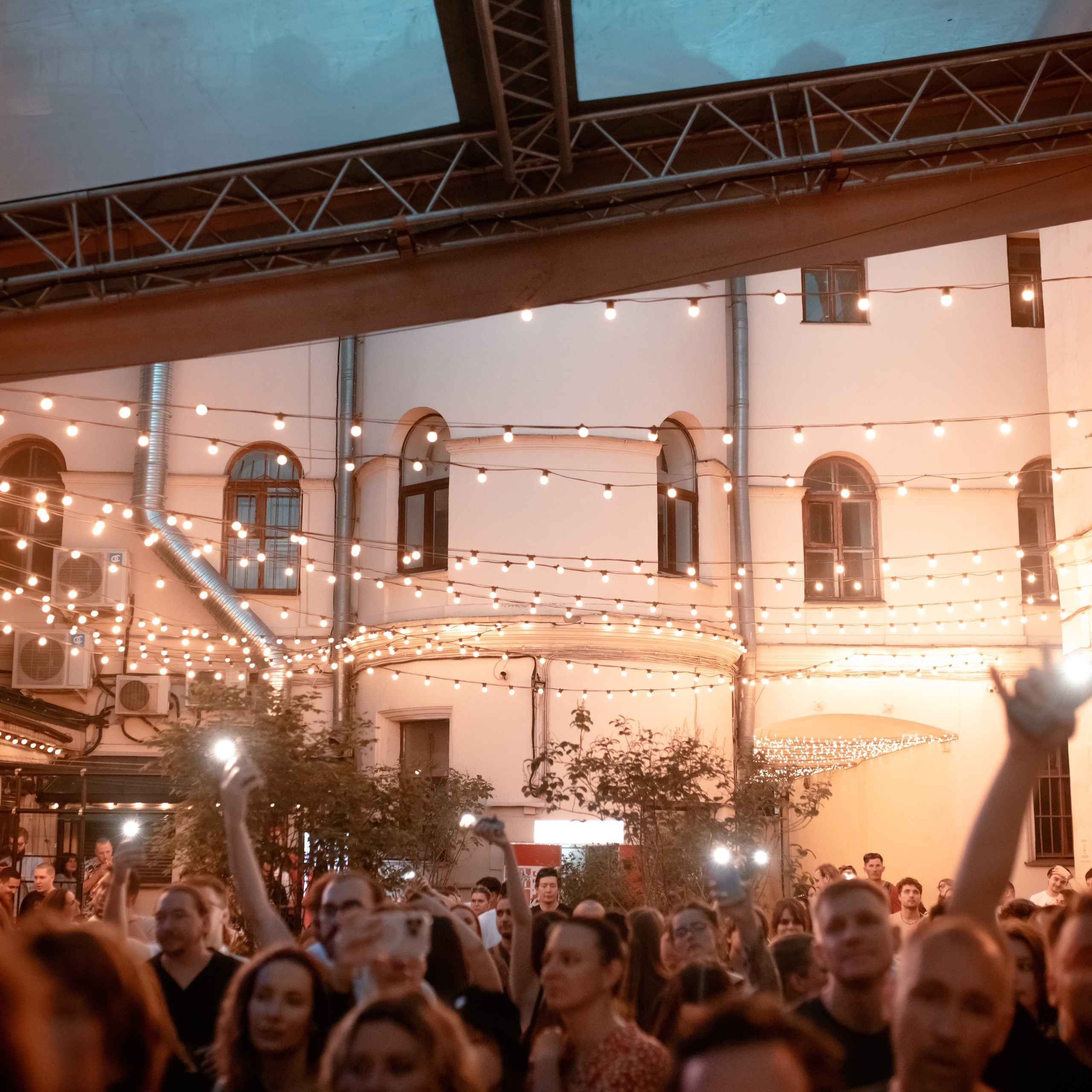 ДЖИНСЫ ТАРКОВСКОГО