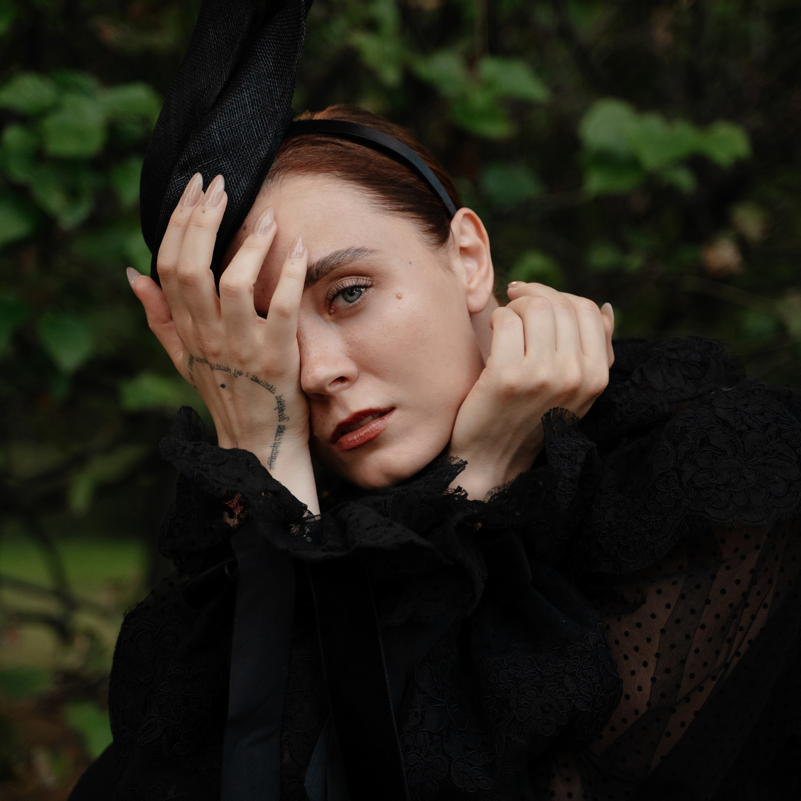 По мотивам романа