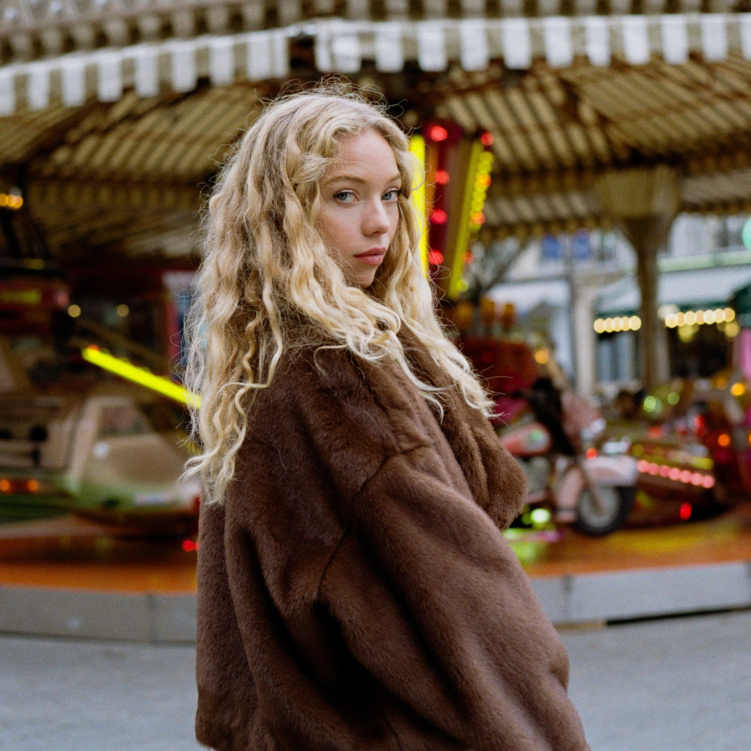 Campaign for Angel Vibe in Paris