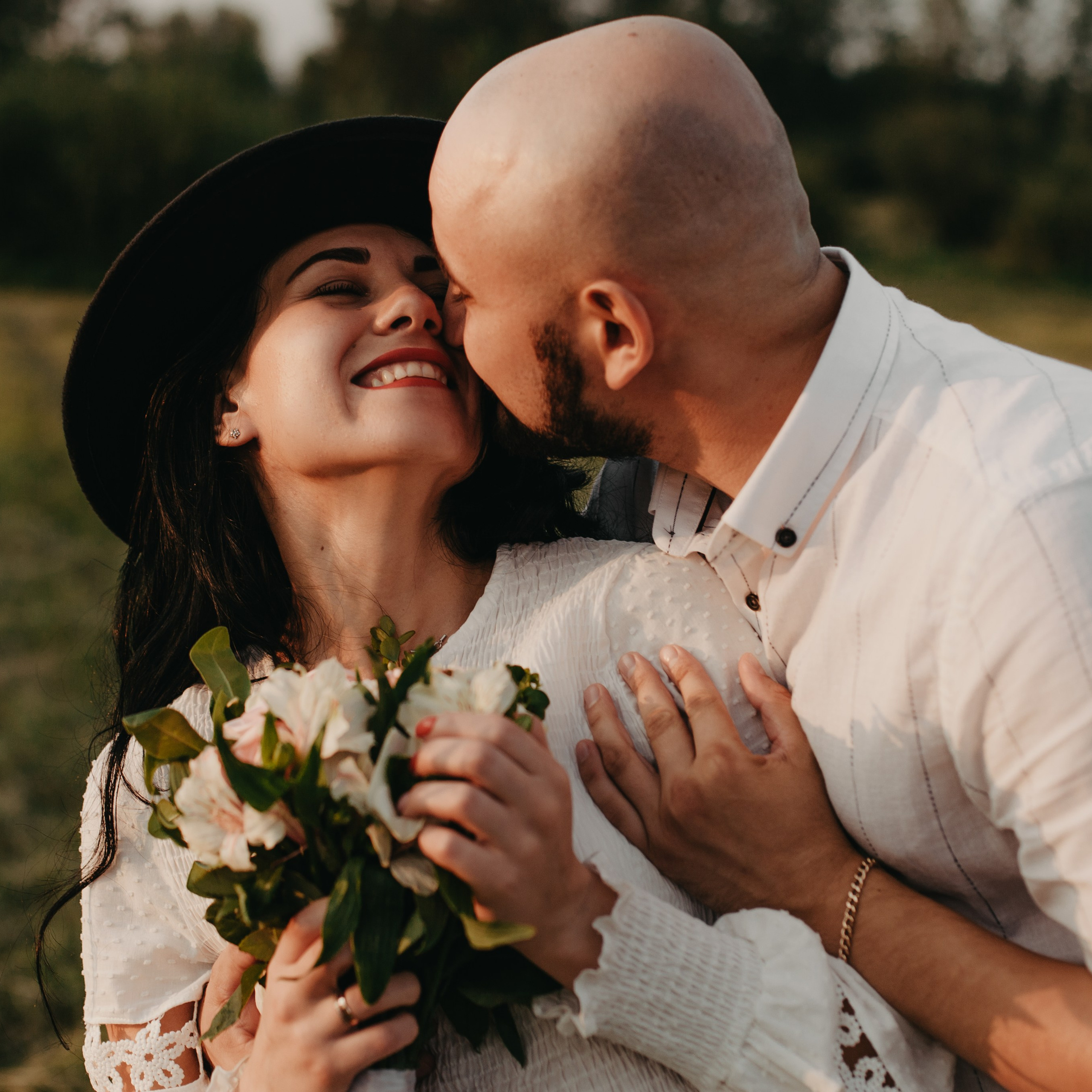 Свадебная лавстори на закате