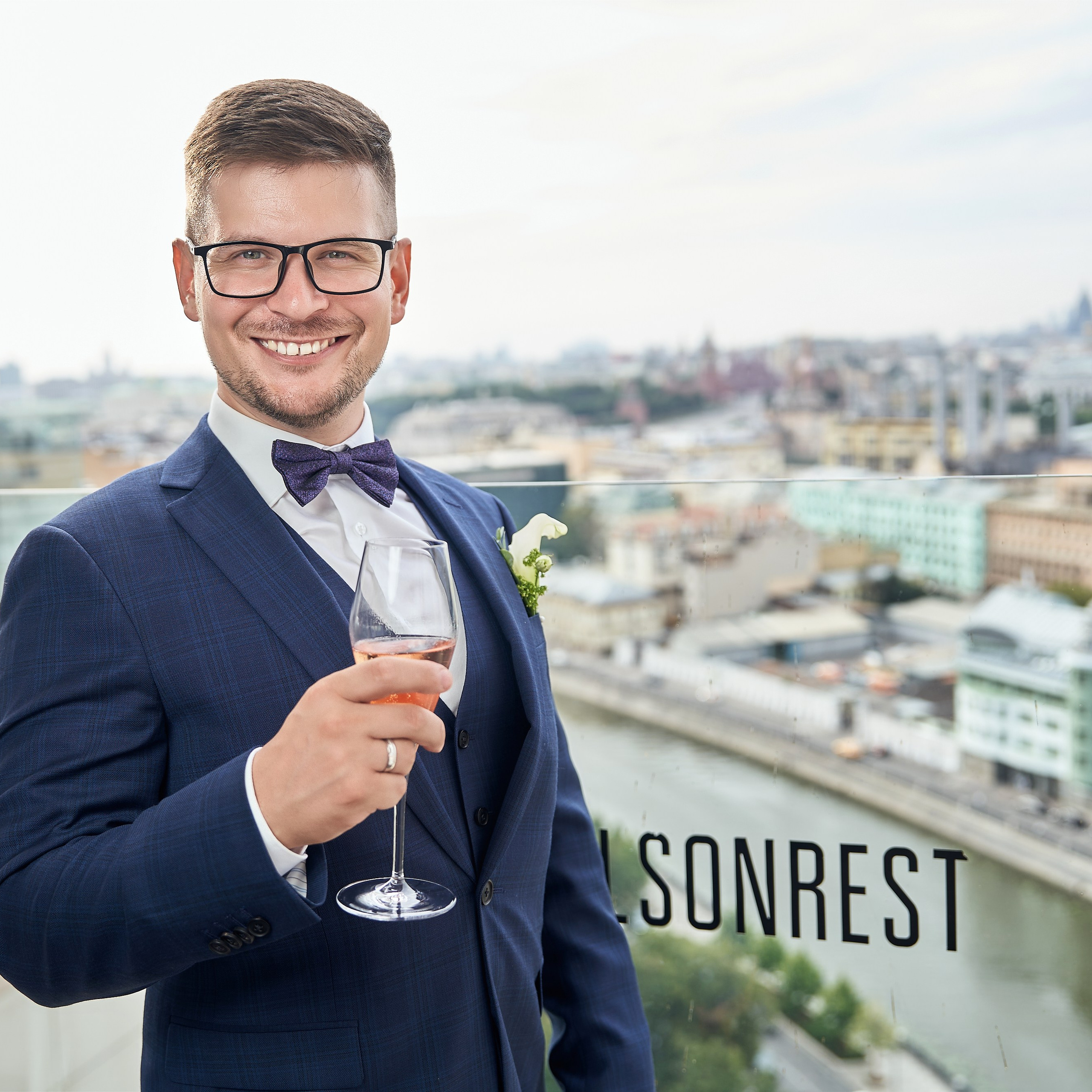 Отзывы. Репортажный и детский фотограф в Москве Илья Еренбург