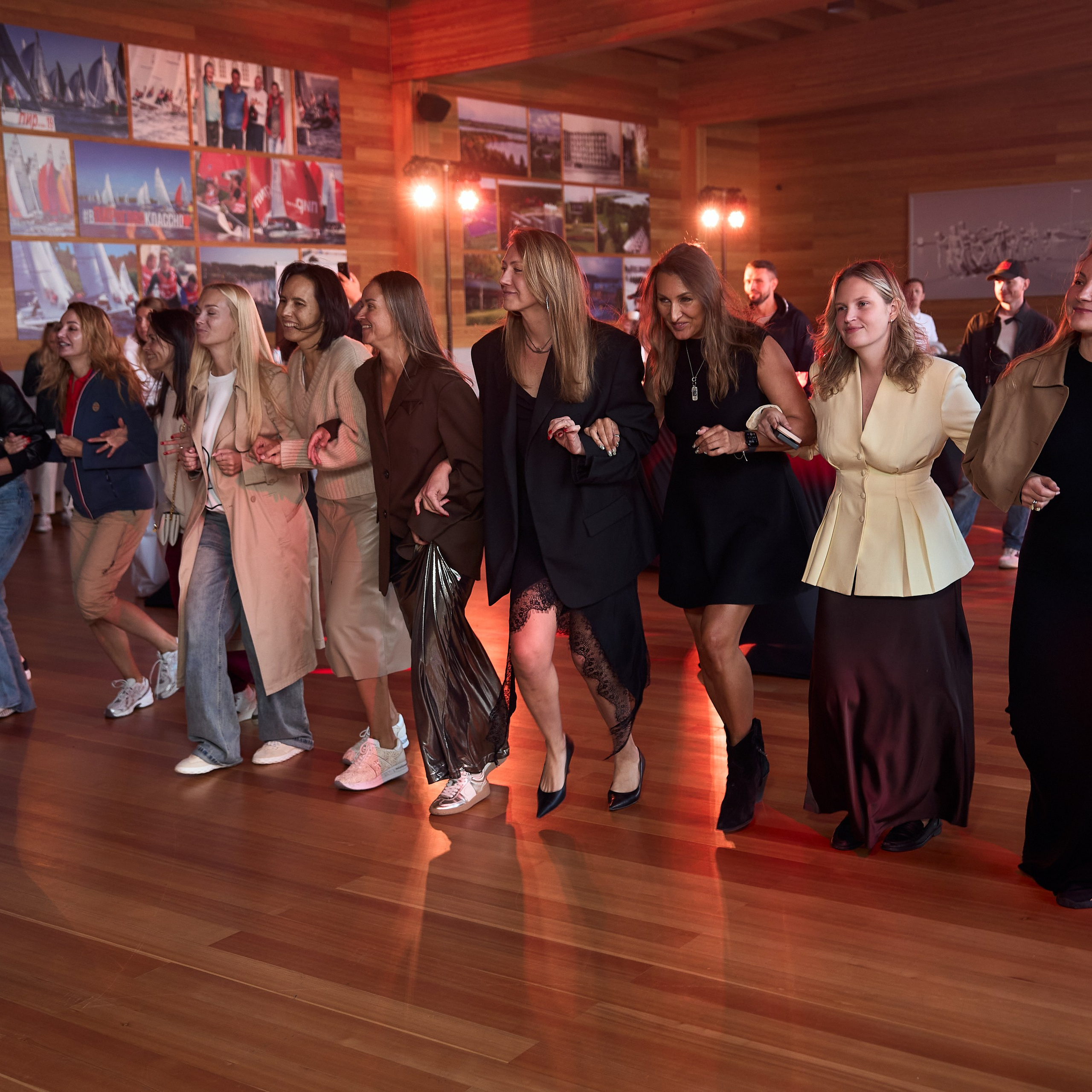 Отзывы. Репортажный и детский фотограф в Москве Илья Еренбург