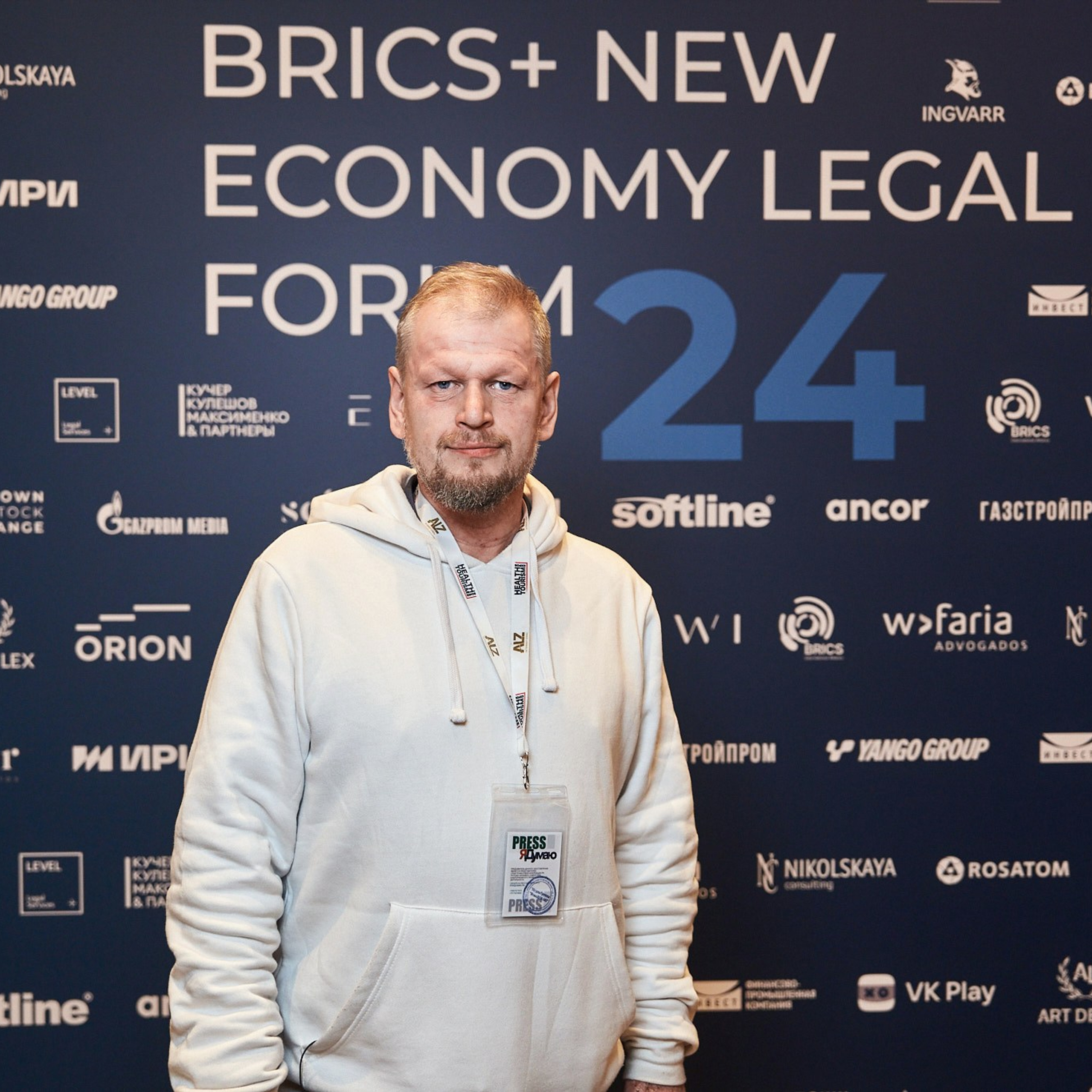 Отзывы. Репортажный и детский фотограф в Москве Илья Еренбург