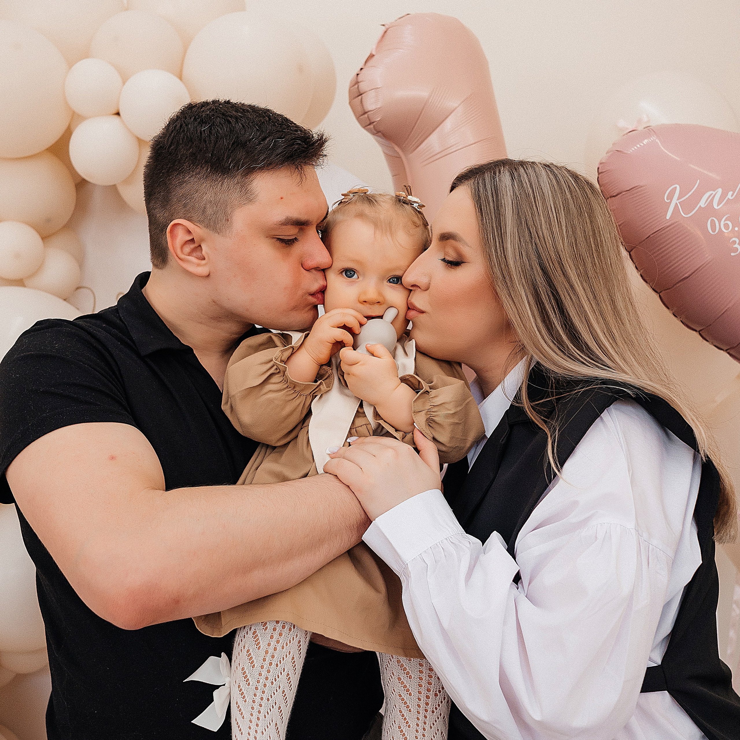 Камилле 1 годик