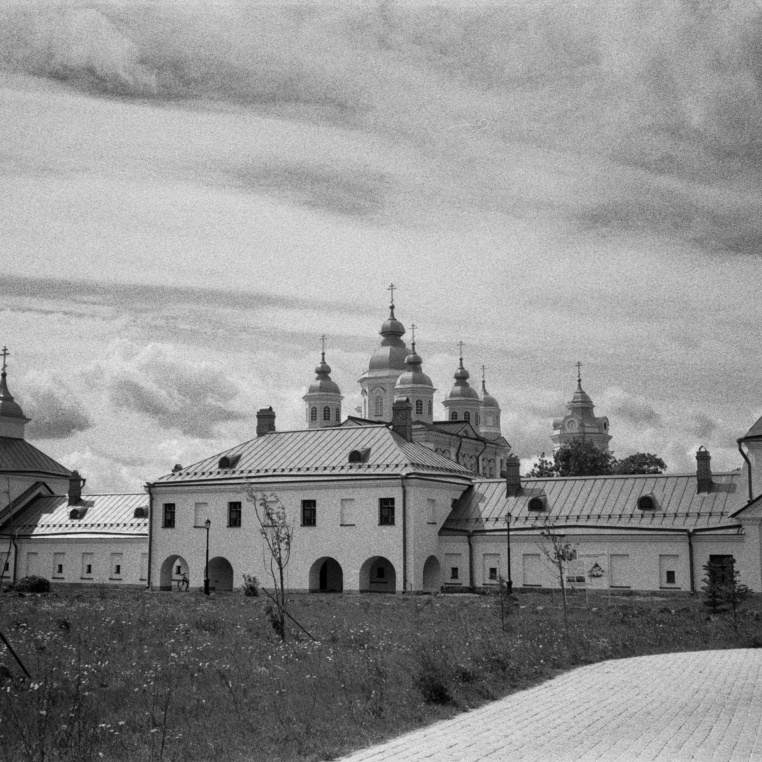 Остров Коневец на черно-белую пленку