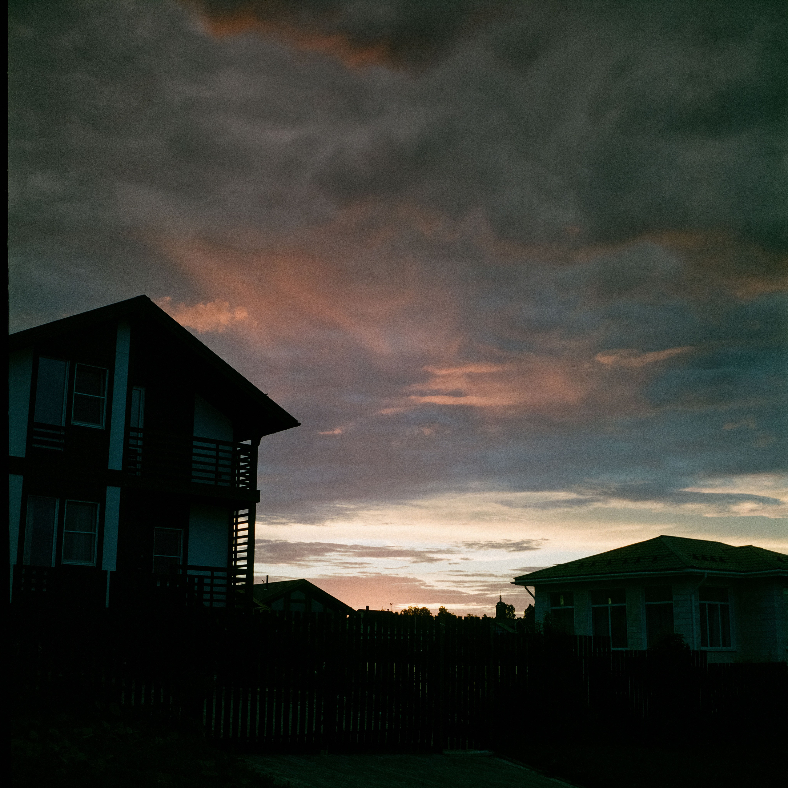 Обзор фотоаппарата Yashica MAT 124G