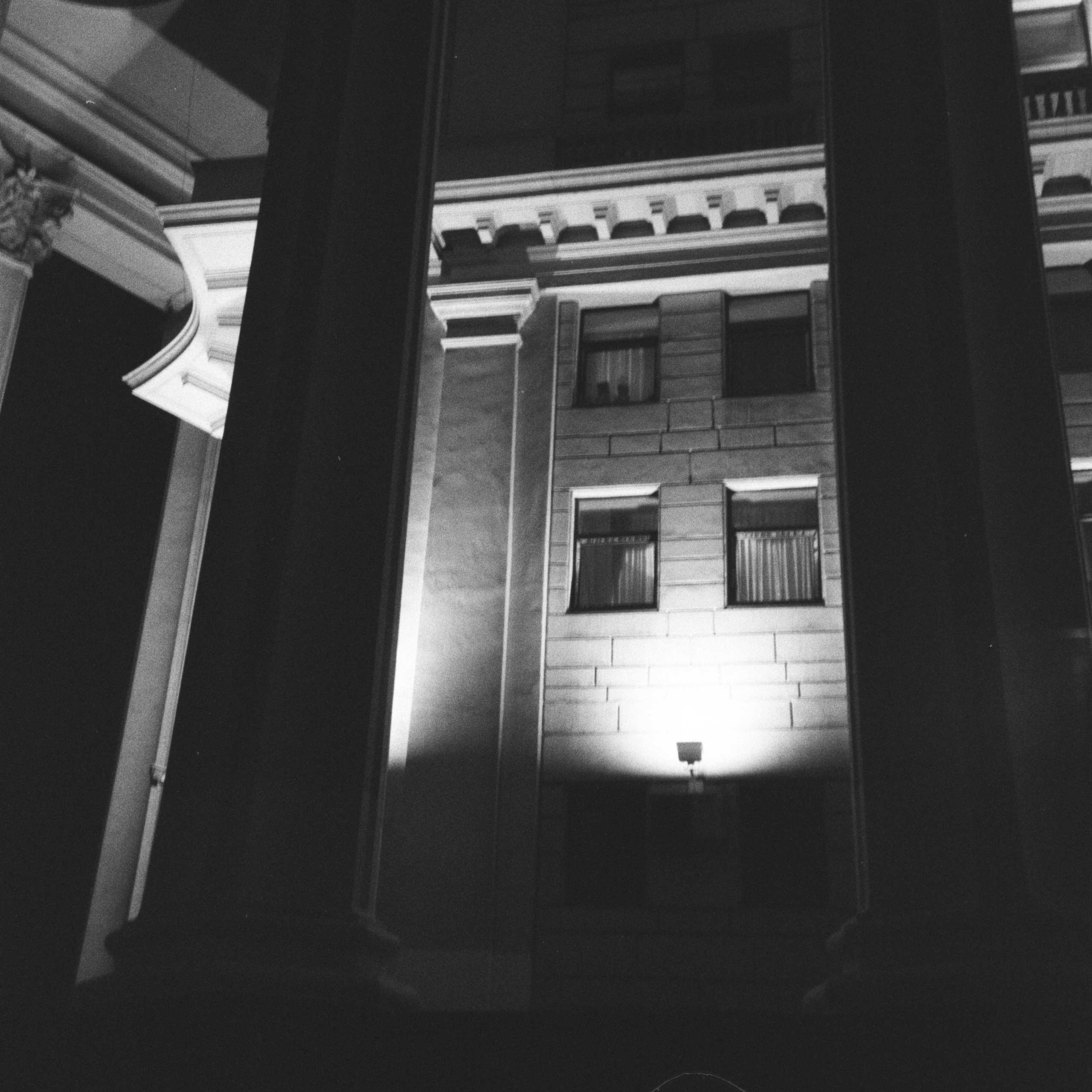 Cosina CX-1 / Fomapan 400 Action / Концерт Розенбаума, Музей Архитектуры