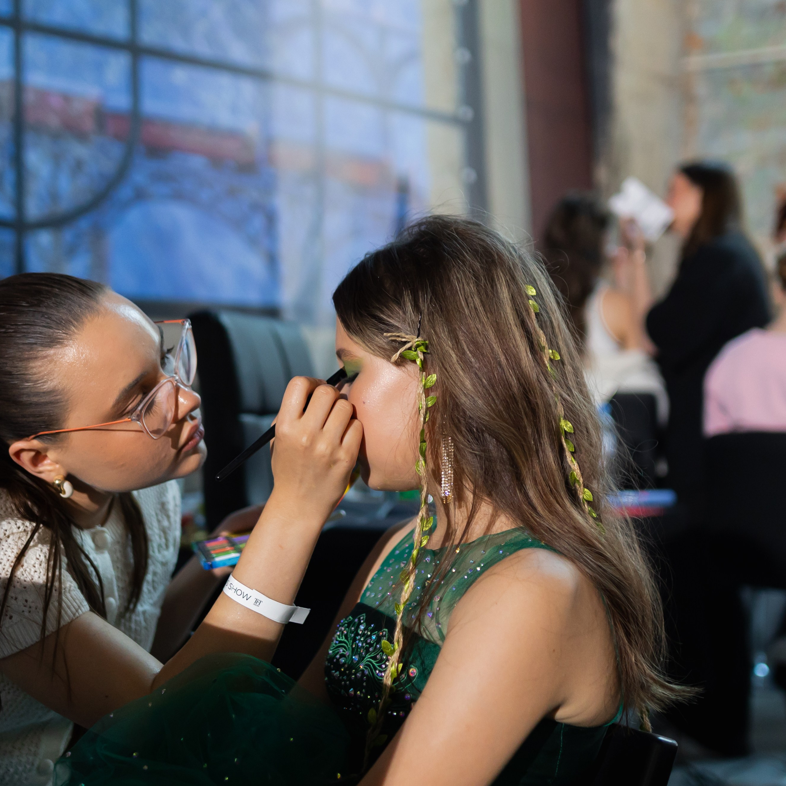 TFT SHOW. Maxim Haritonchik — photographer