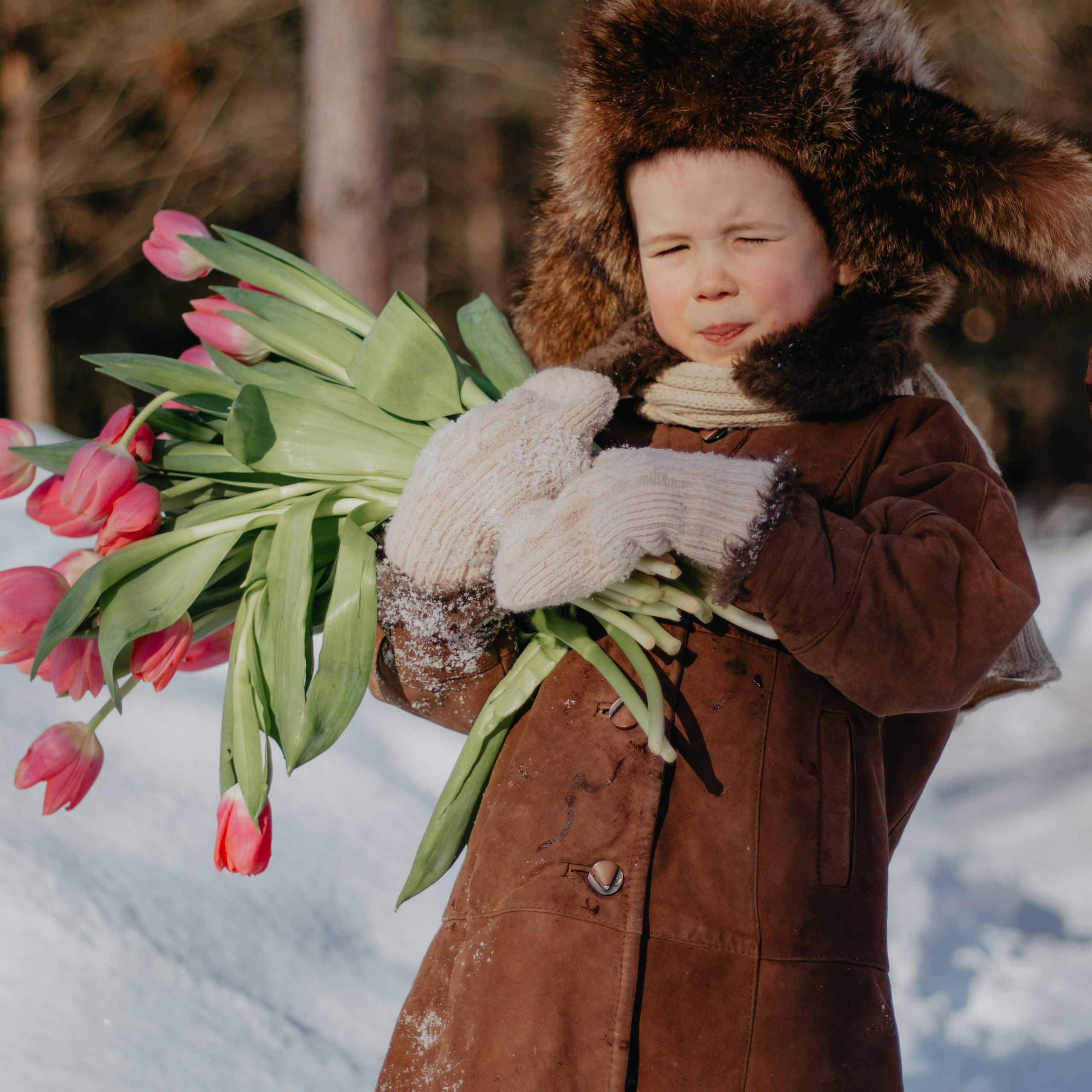 С&nbsp;8&nbsp;марта девочки