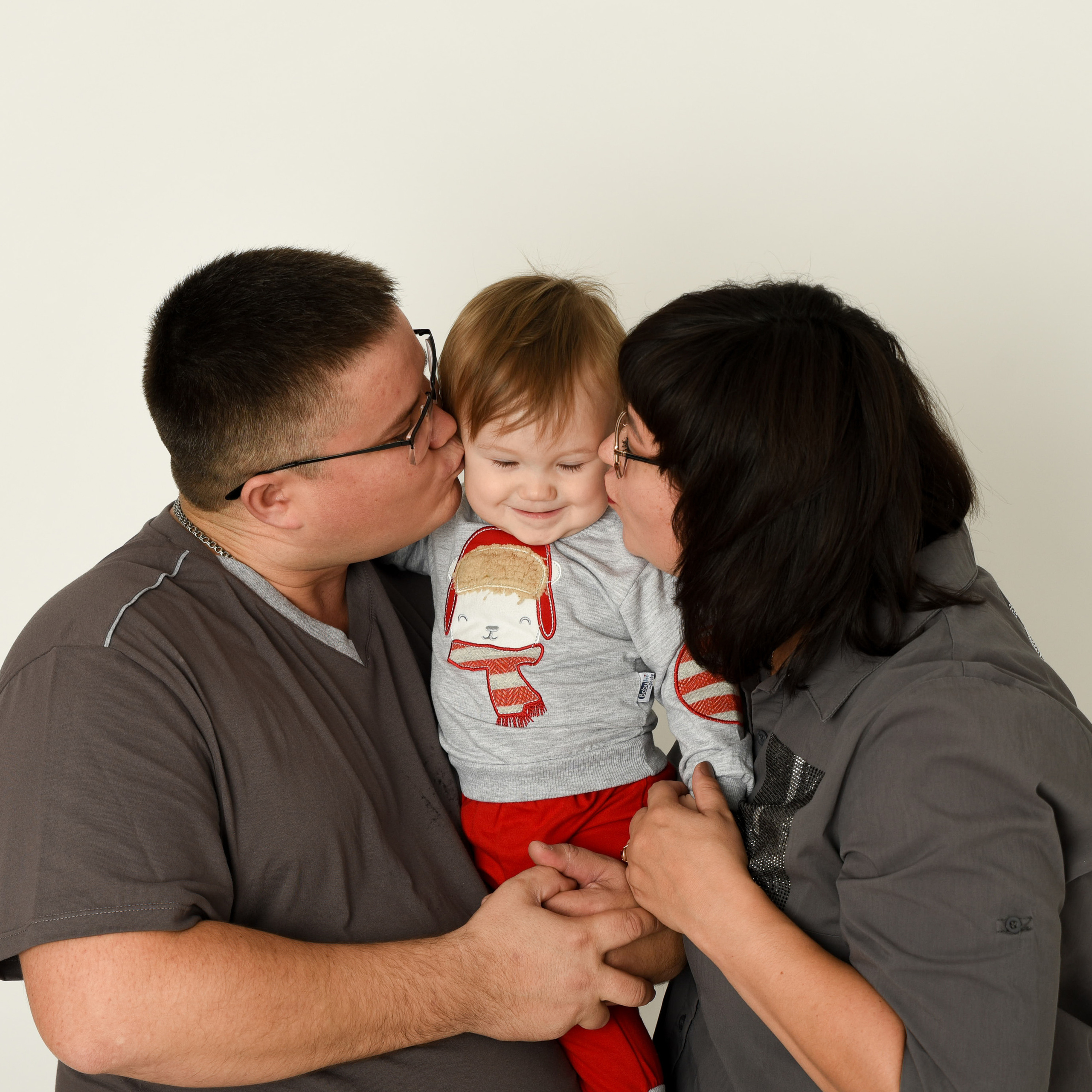 Отзывы. Фотограф новорожденных в Нижневартовске Лара Курдюкова