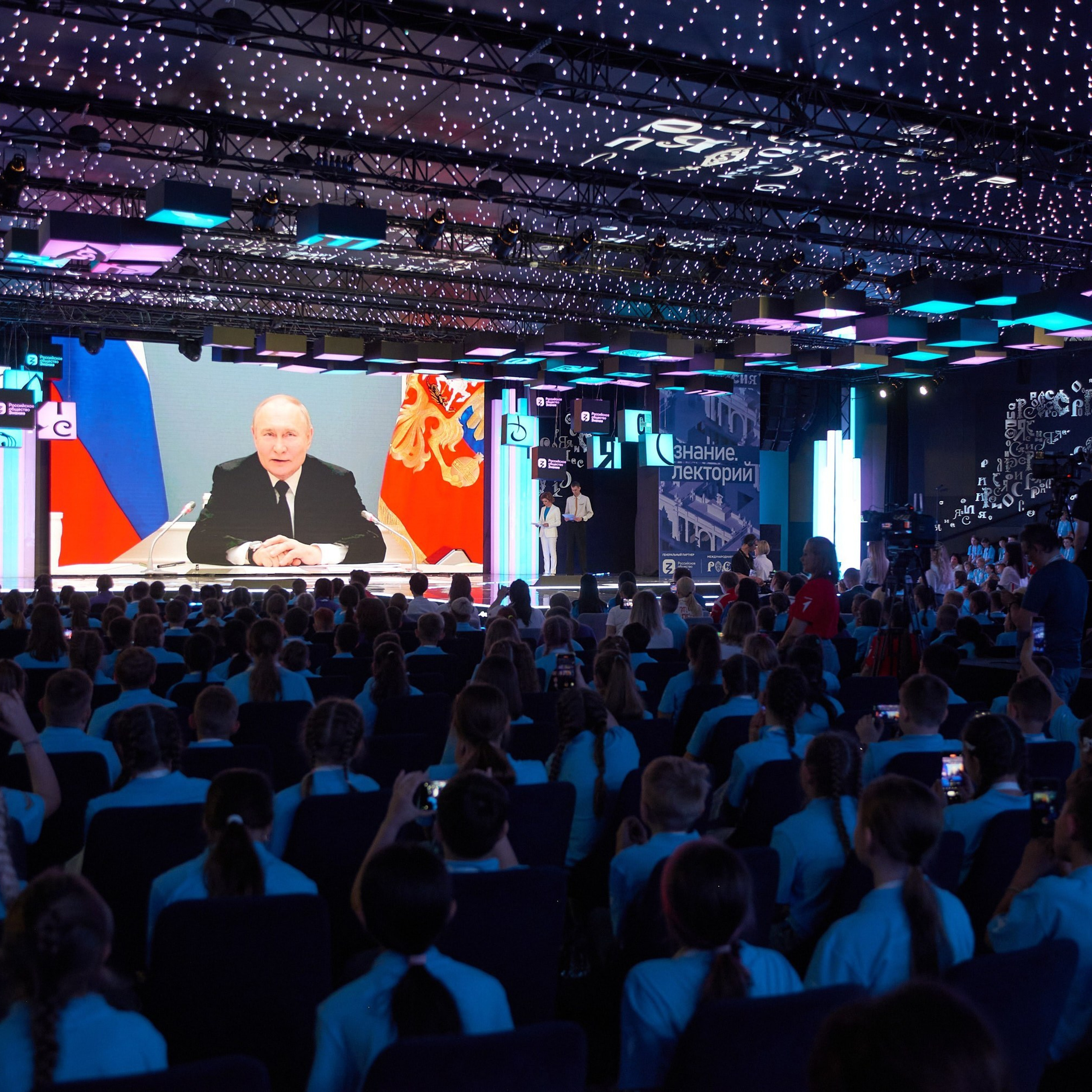 Репортажная фотосъёмка. Репортажный фотограф в Москве и Санкт-Петербурге — Профессиональная съёмка мероприятий | Данила Золкин