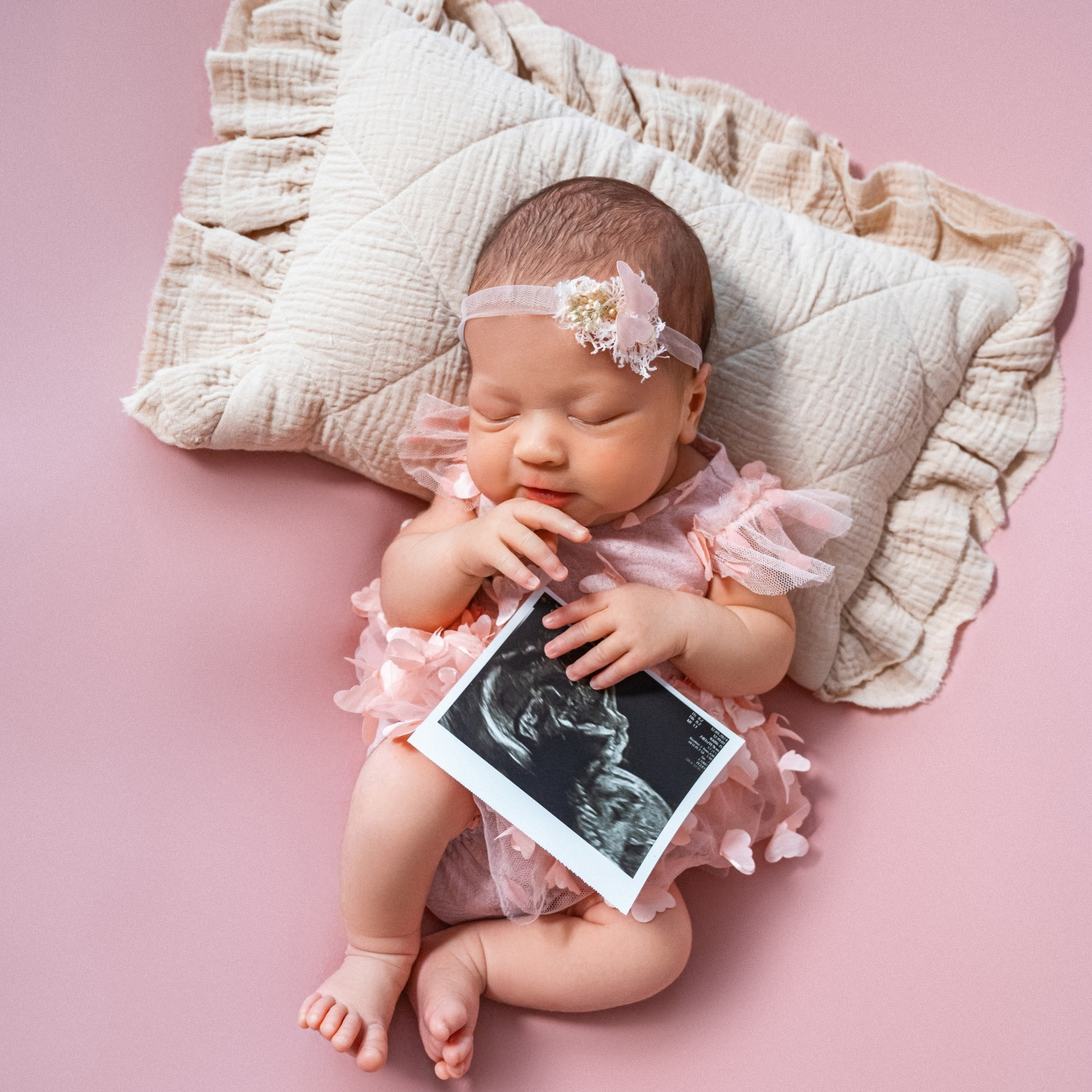 Отзывы. Фотограф новорожденных малышей в Санкт-Петербурге