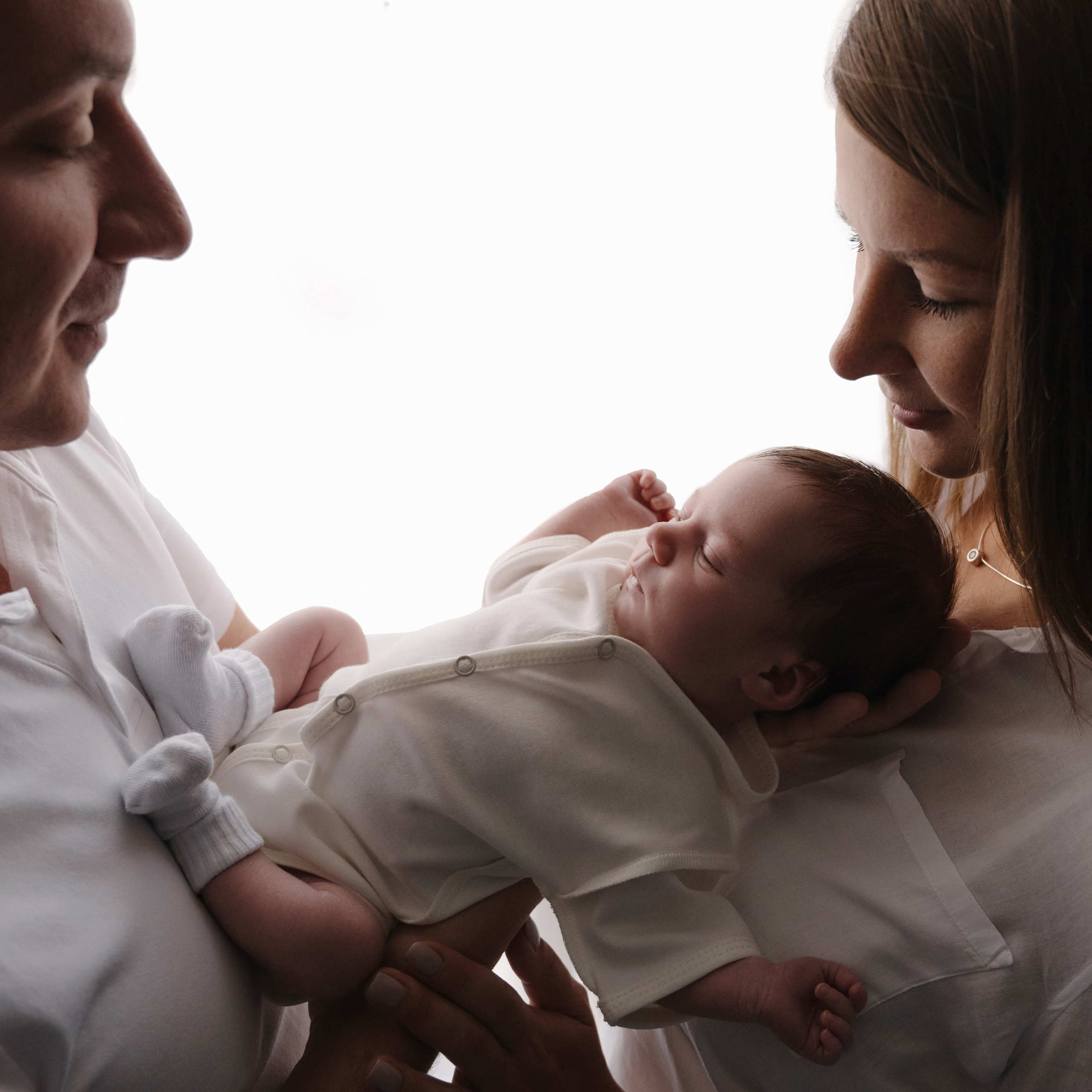 Лайфстайл позирование. Фотограф новорожденных малышей в Санкт-Петербурге