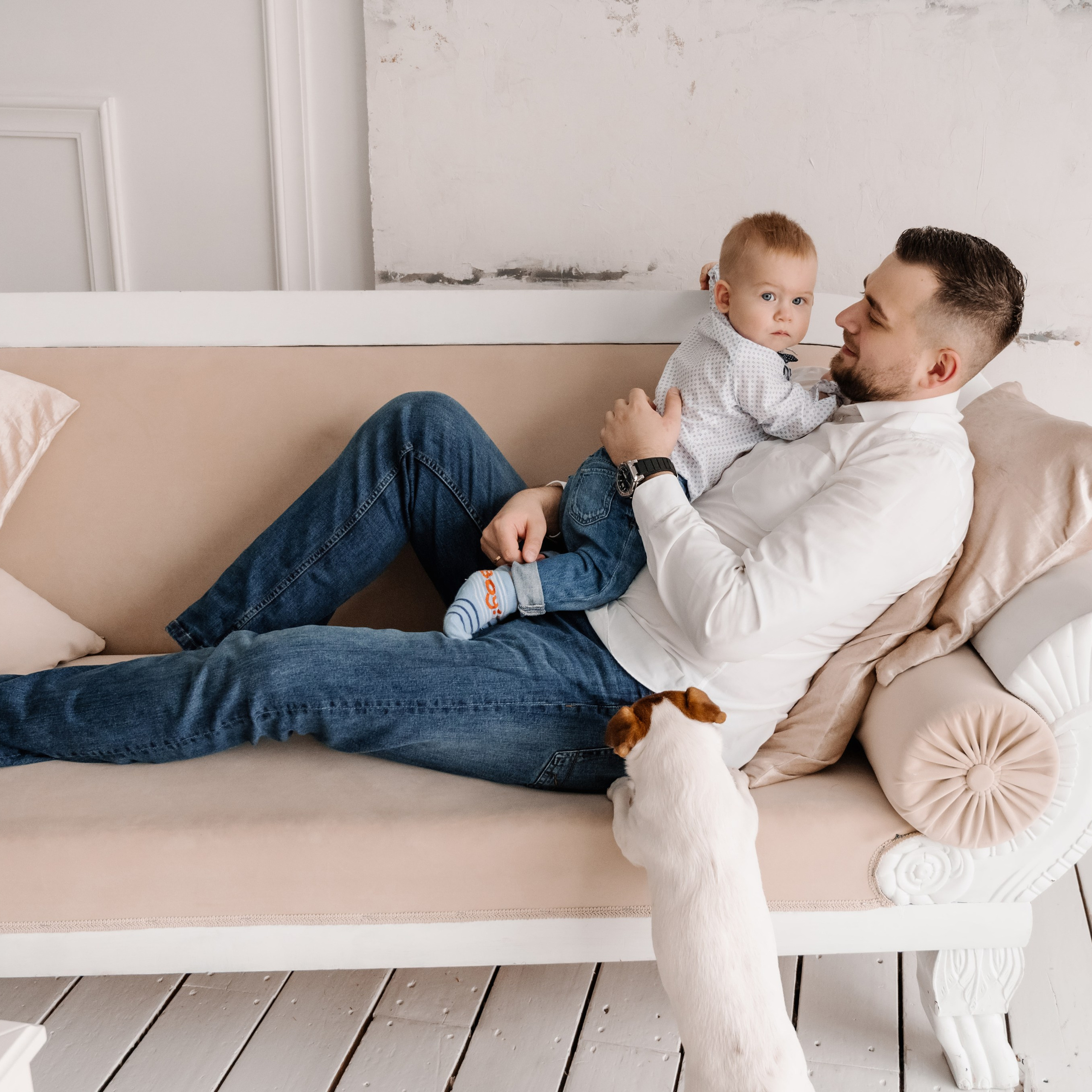 Семейная в фотостудии. Фотограф новорожденных малышей в Санкт-Петербурге