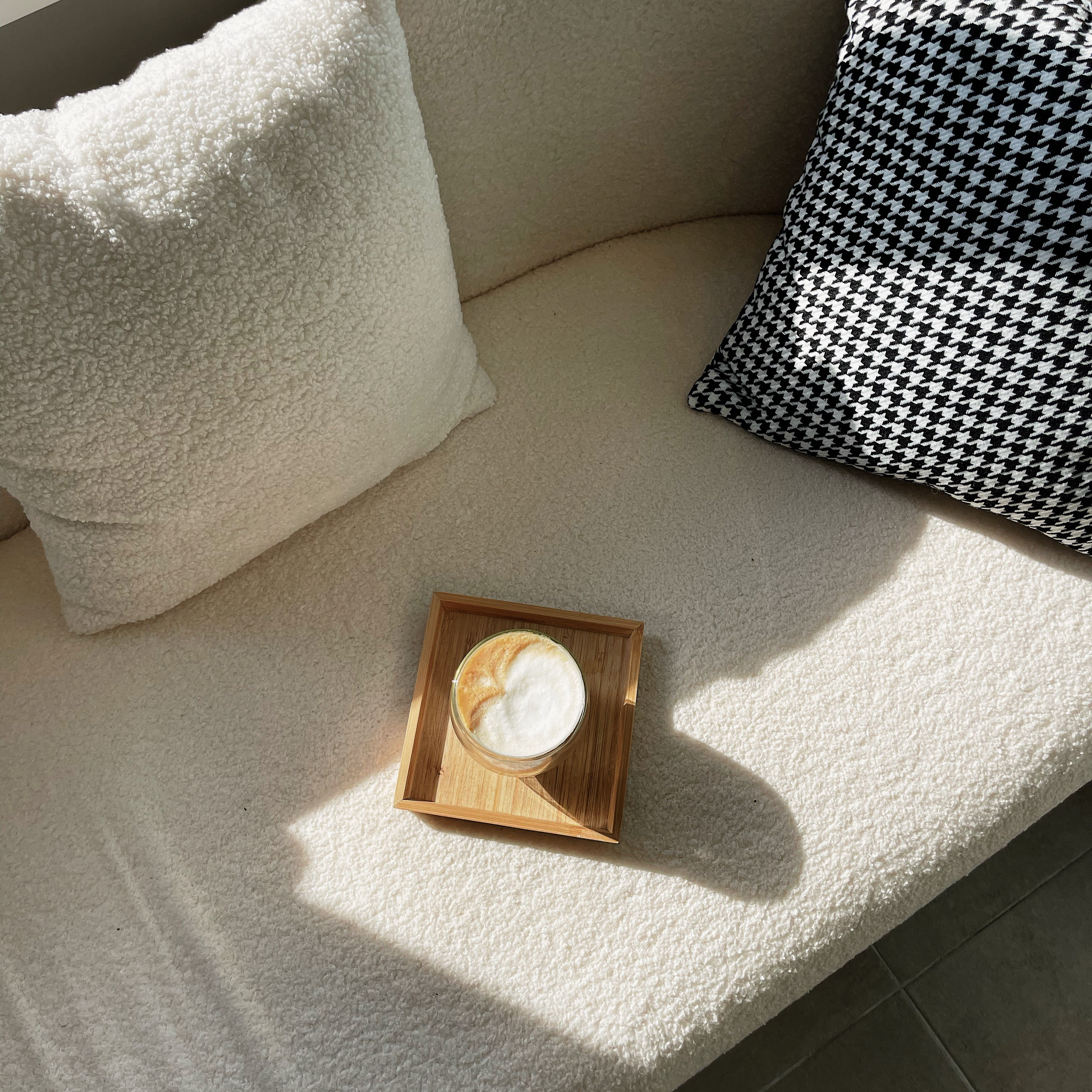 Контент-съемка для для салона красоты. Мобильный фотограф Владивосток