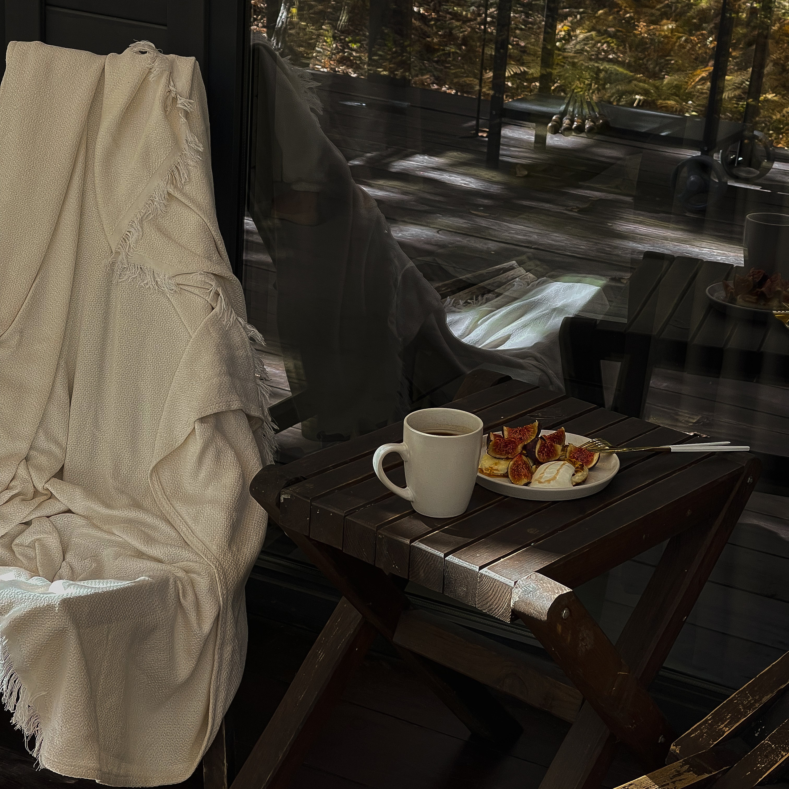 Осенняя контент-съемка для La Frame Glamping (mobile photo). Мобильный фотограф Владивосток