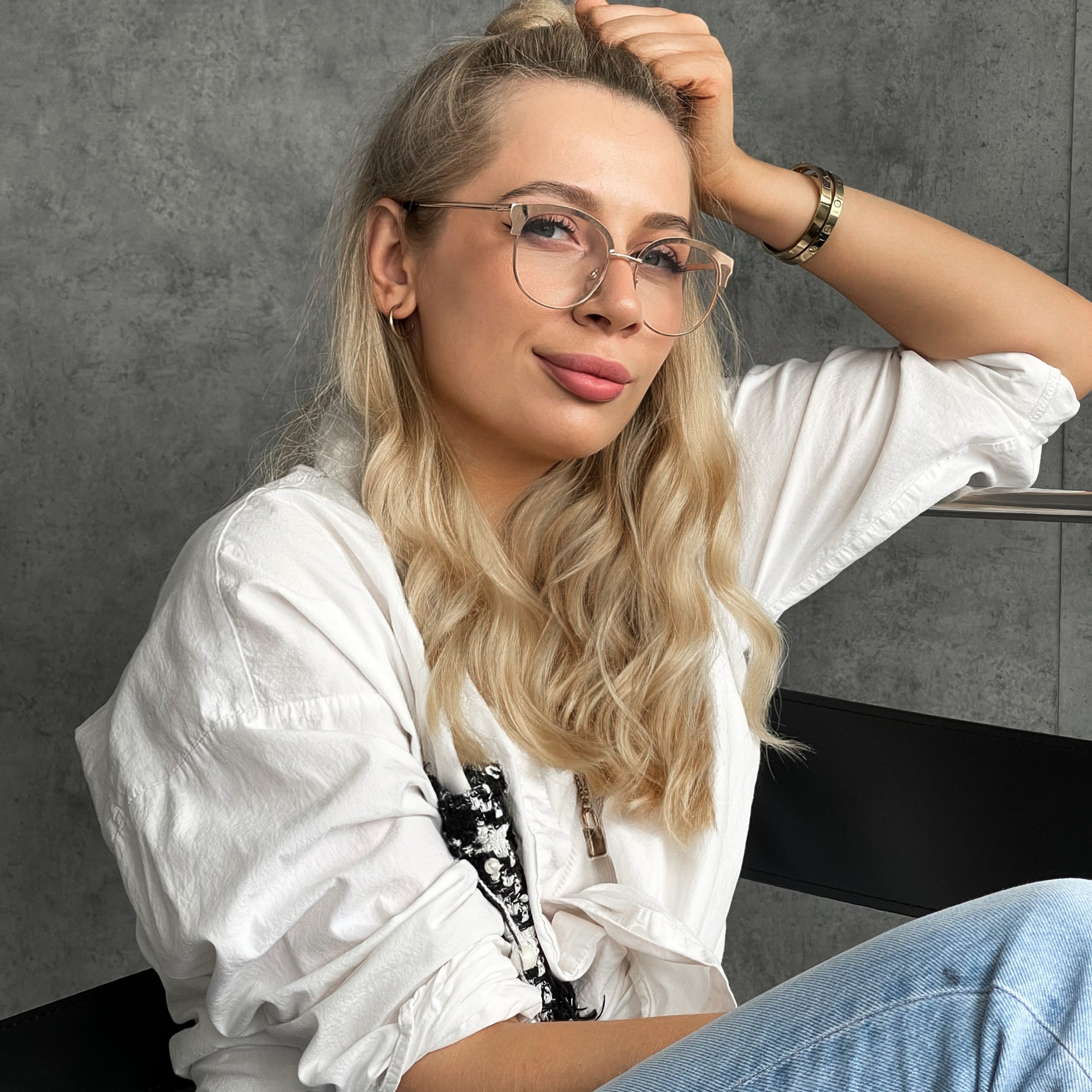 Контент-съемка для для салона красоты. Мобильный фотограф Владивосток