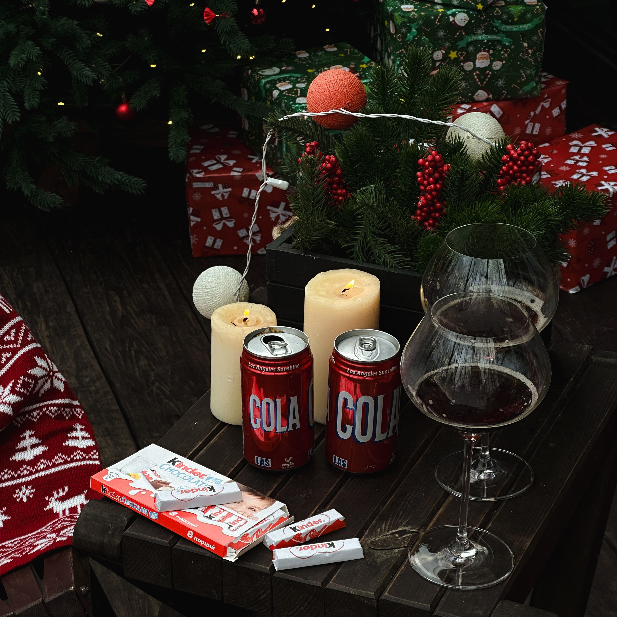 Новогодняя контент-съемка для La Frame глэмпинг. Мобильный фотограф Владивосток