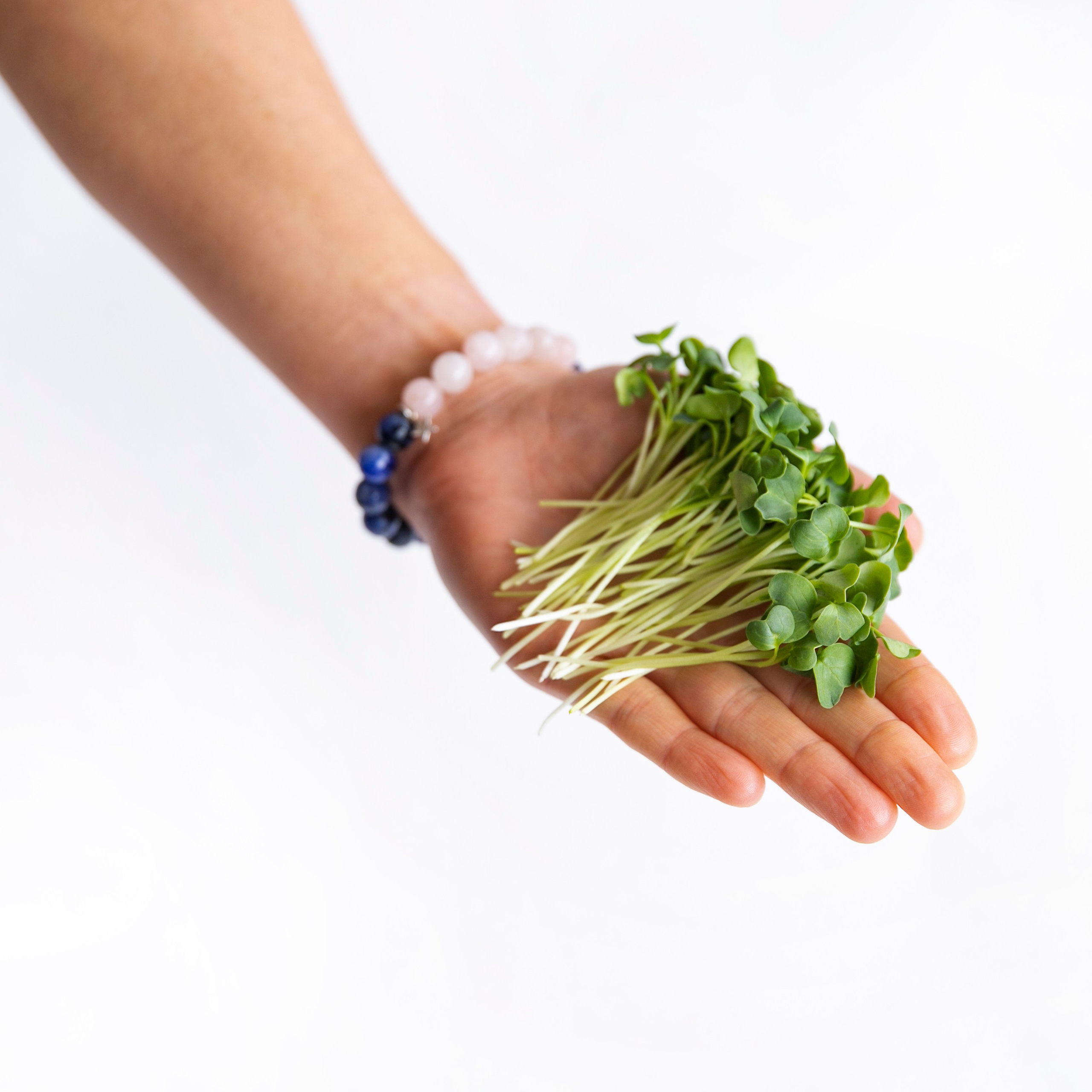 Контент-съемка для бренда Green Power. Мобильный фотограф Владивосток