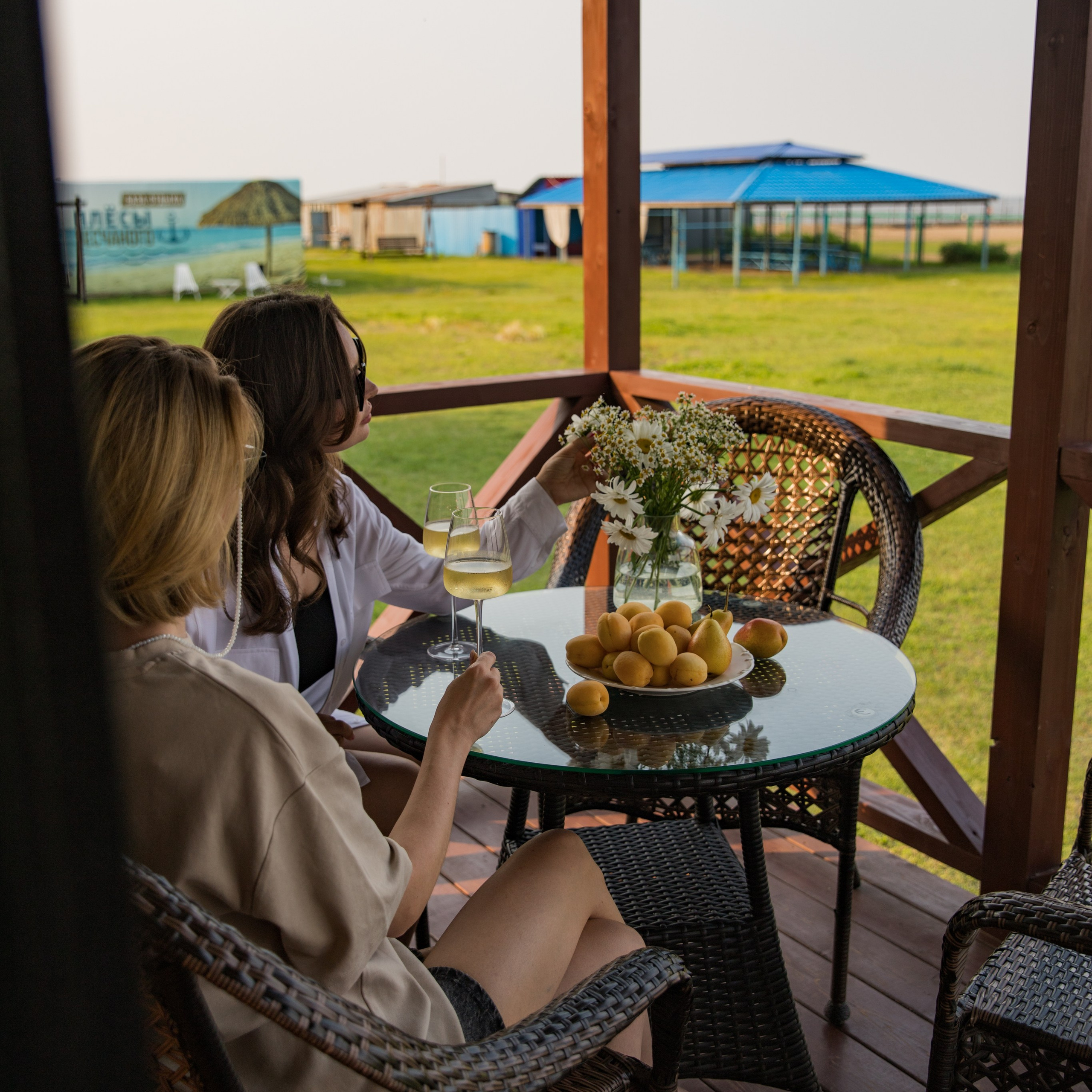 Контент-съемка для б. о. Плёсы песчаного (prof photo). Мобильный фотограф Владивосток