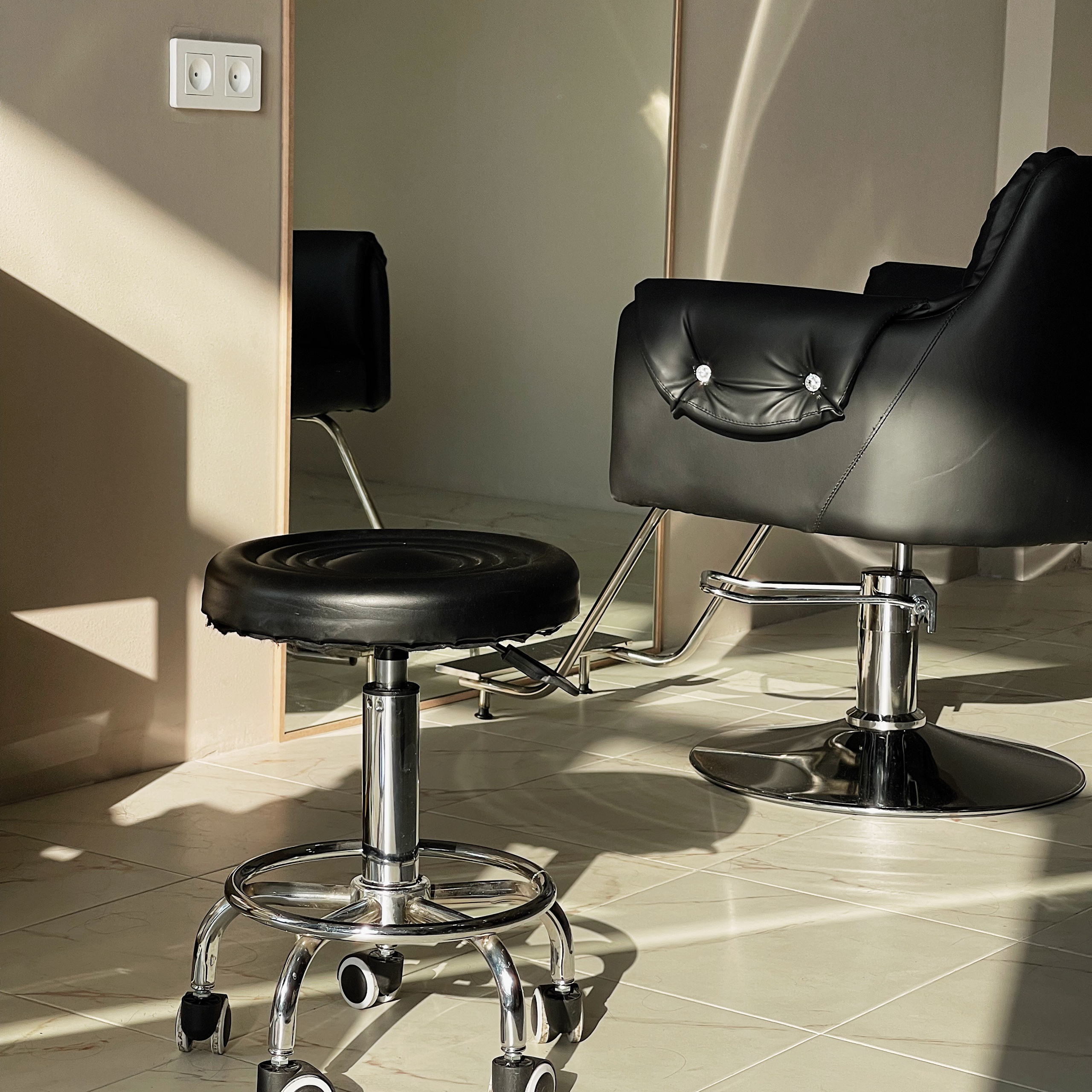 Контент-съемка для для салона красоты. Мобильный фотограф Владивосток