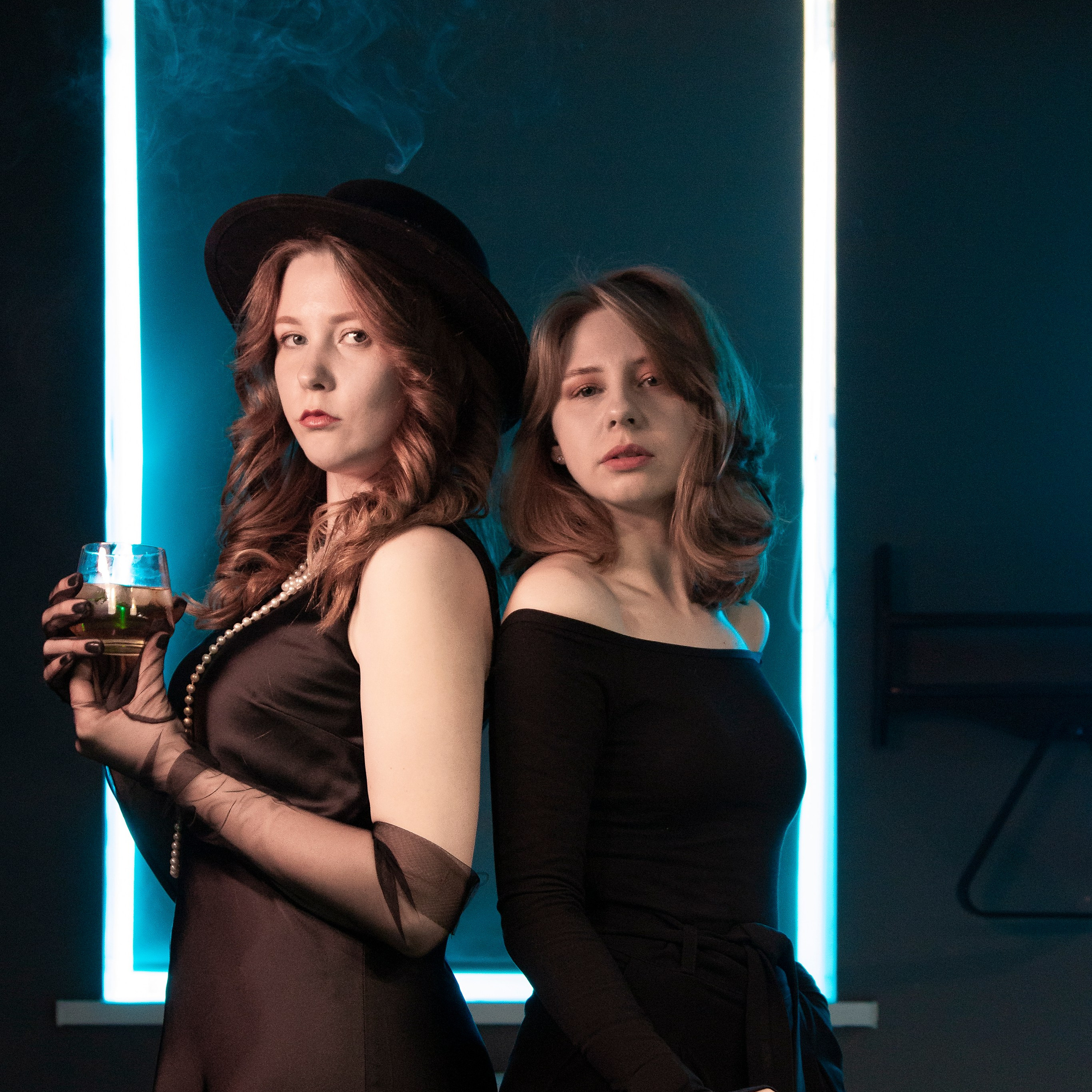 Анна и Валерия