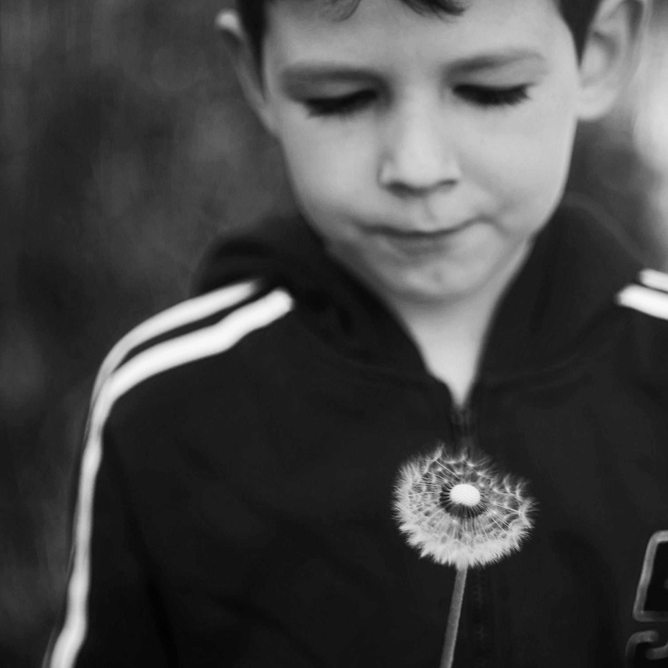 Чёрно-белое детство. Весна 2021