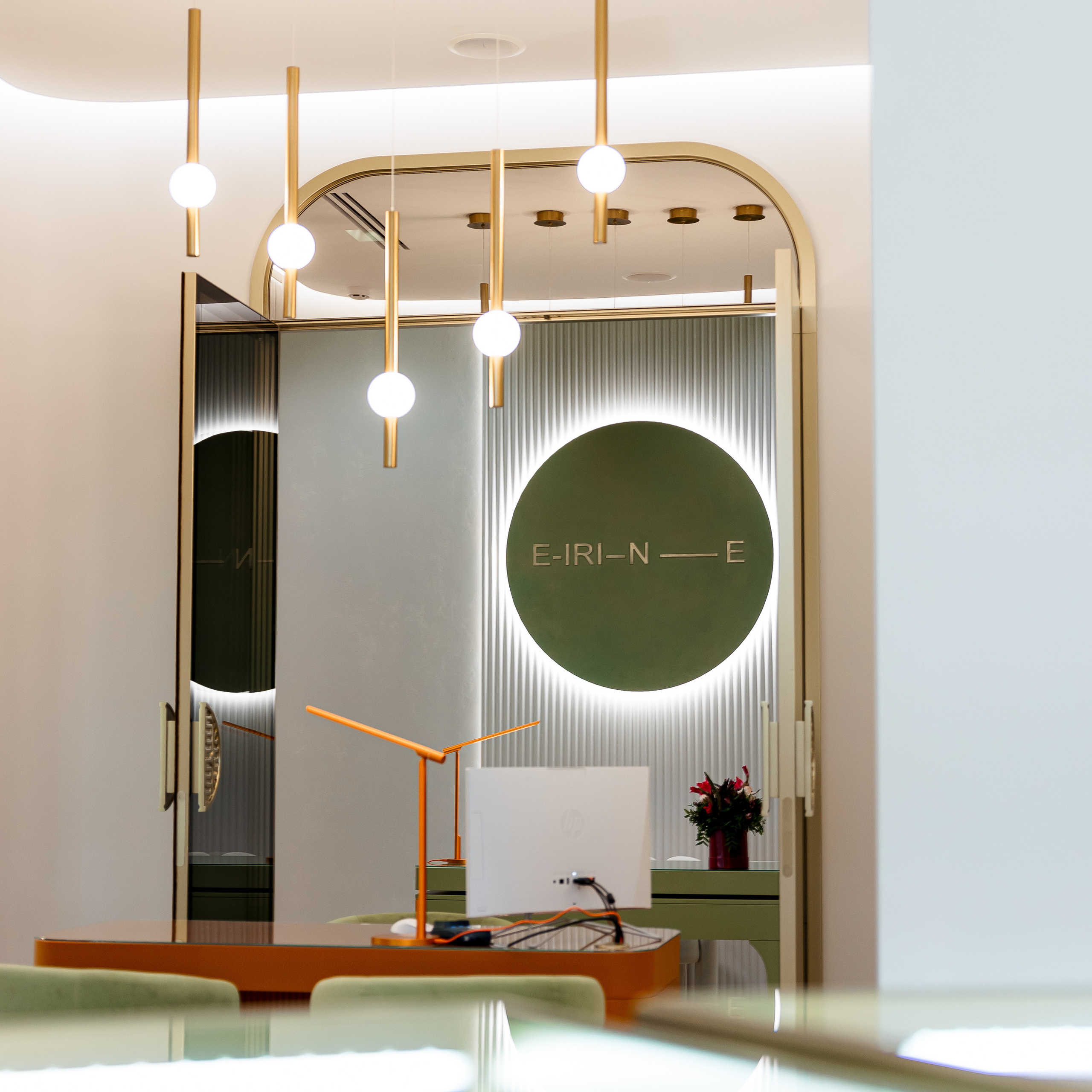 Открытие ювелирного дома E-iri-n-e