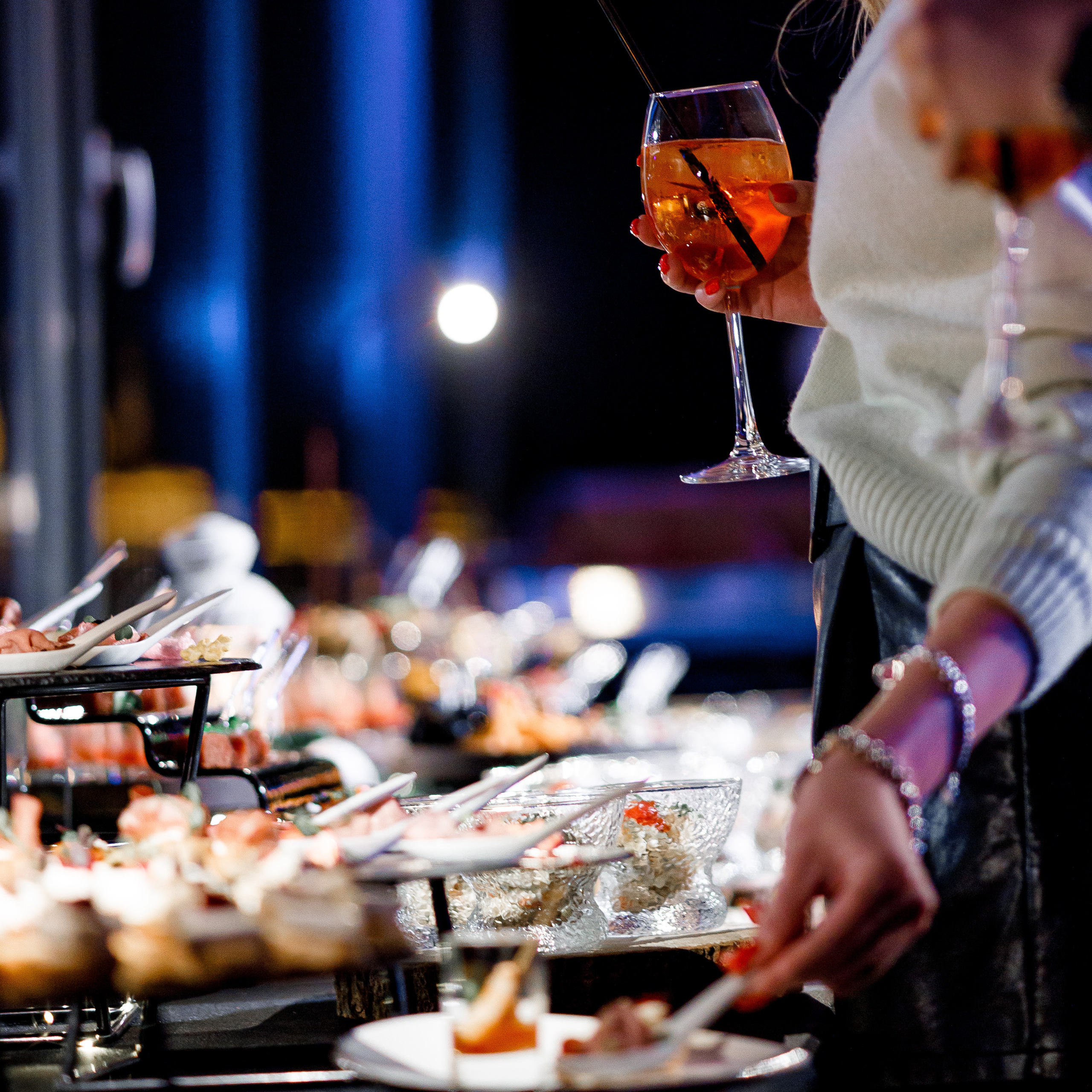 Новогодний корпоратив универмага «Цветной»