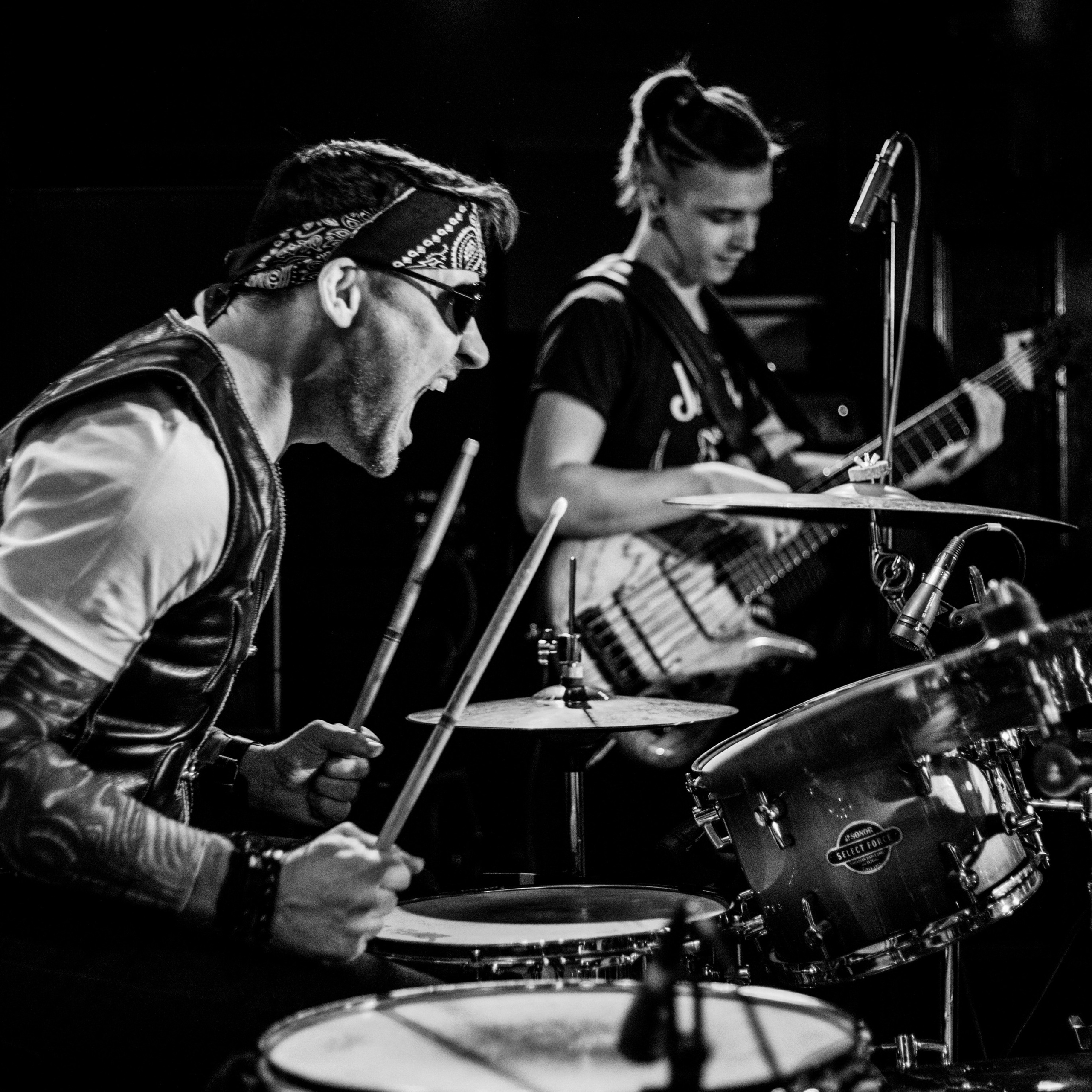 Отчетный концерт Школы барабанов Lion's Head Pub