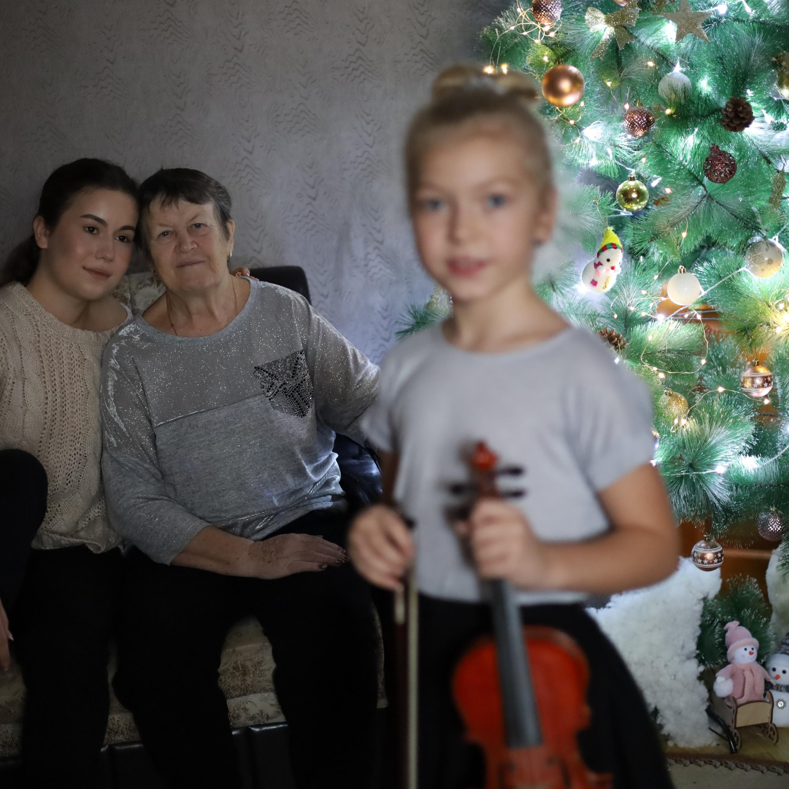 Дочки-матери