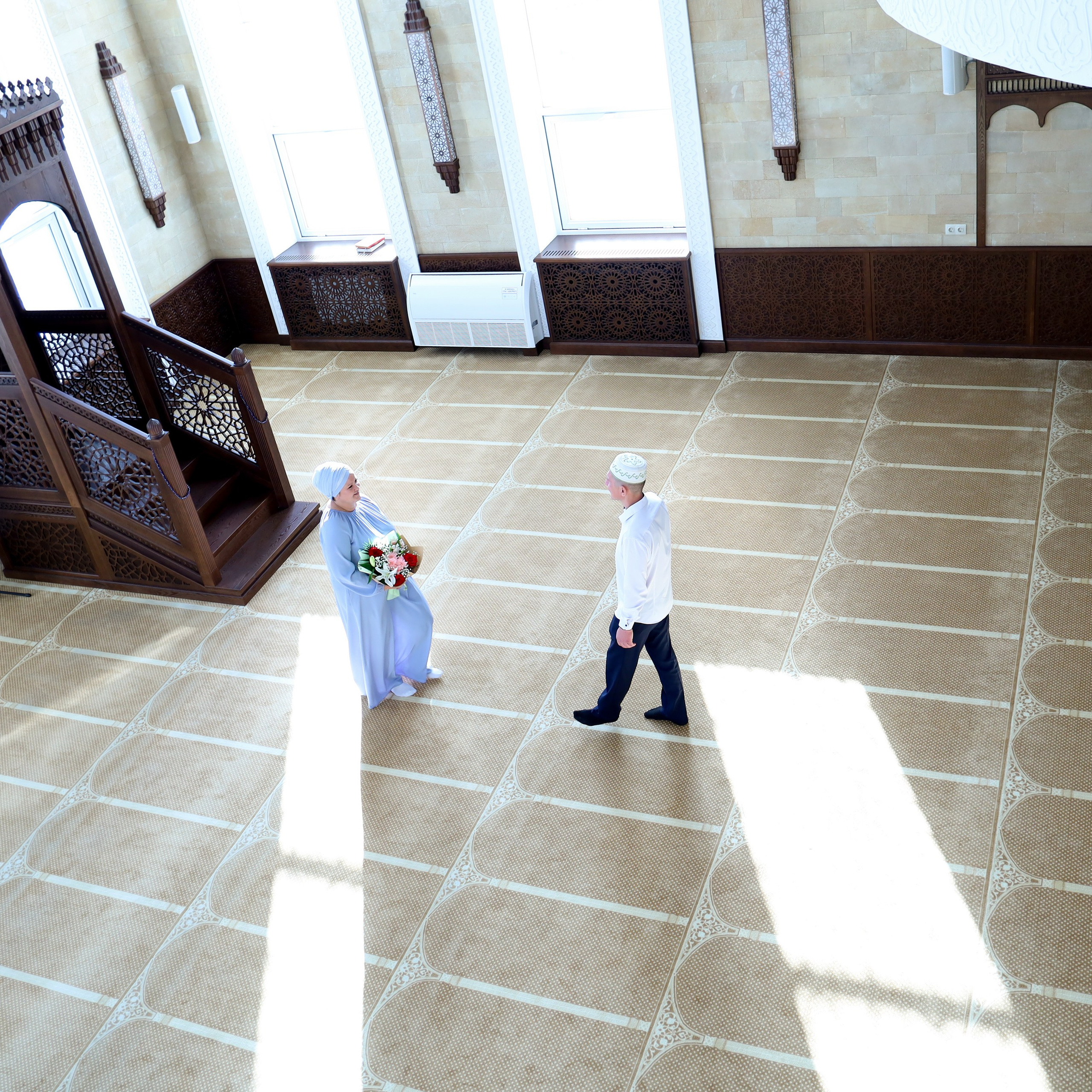 Никах Аделя и Рушании