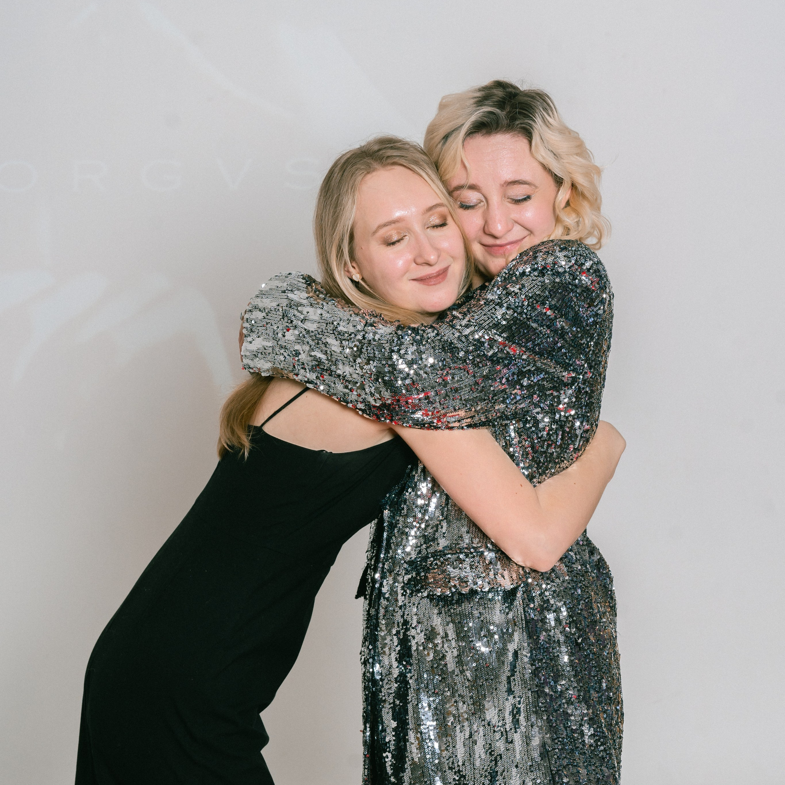 Глянцевая вечеринка devichnik.222