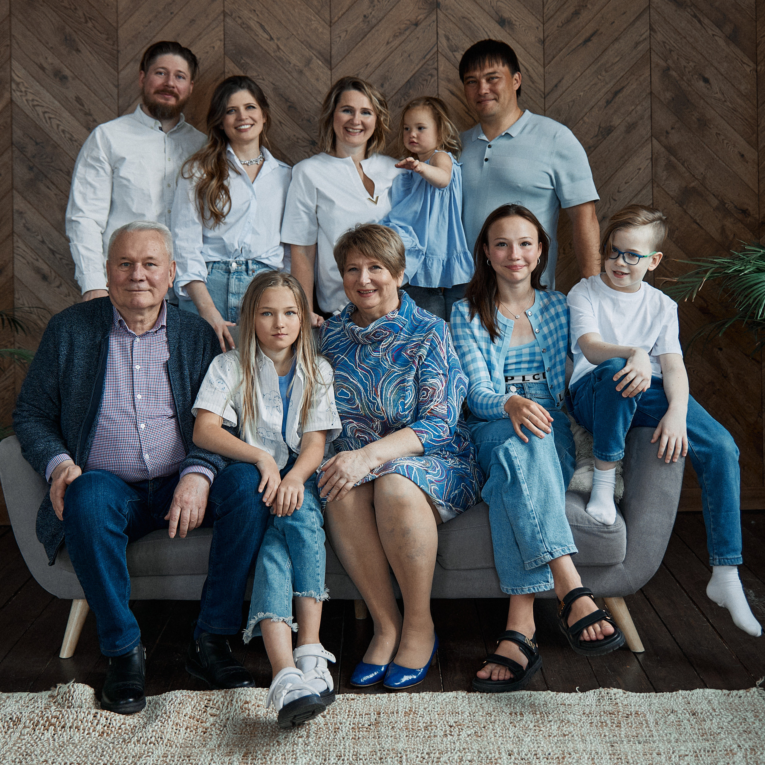 Большая семья