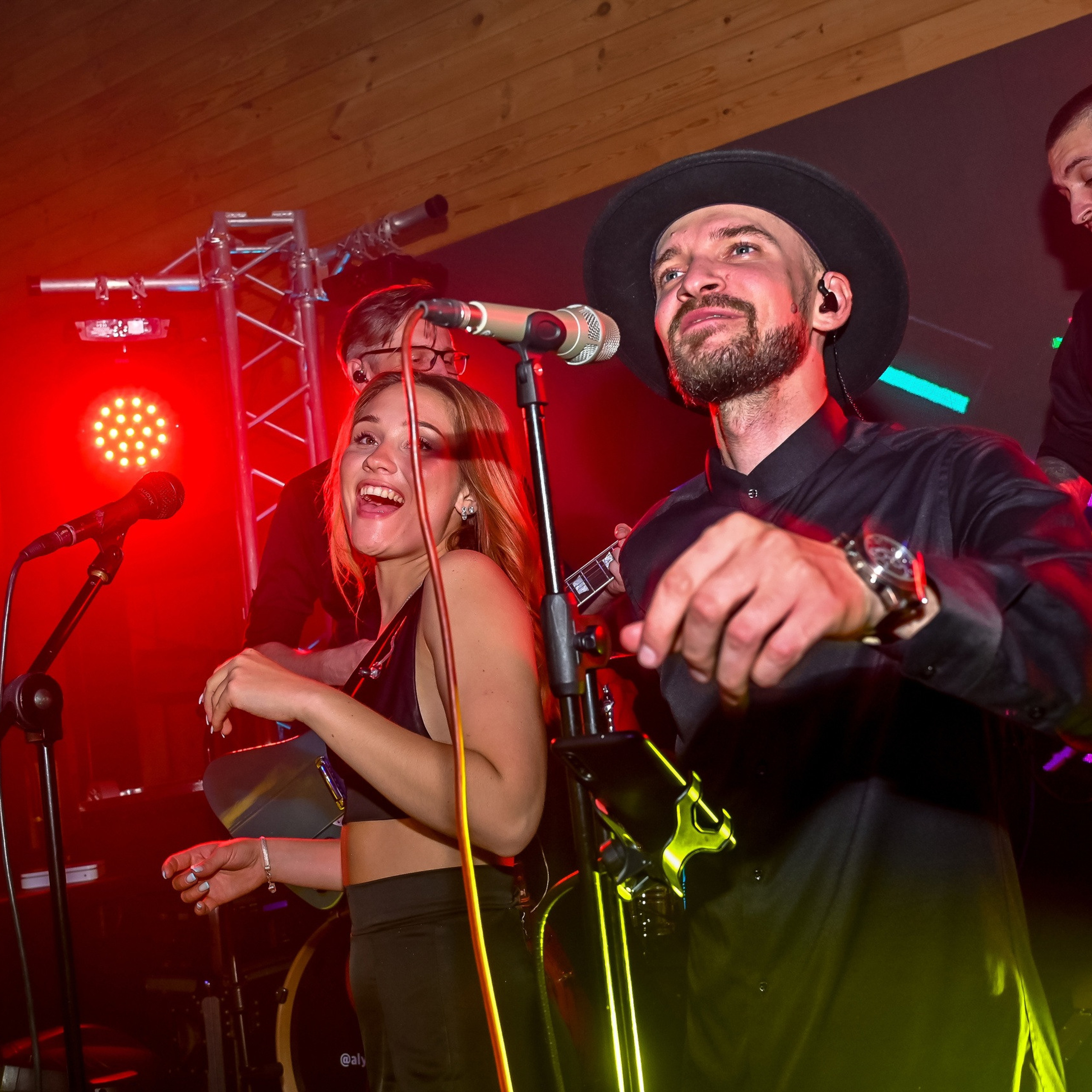 Кавер-группа «Алые паруса» Кемерово