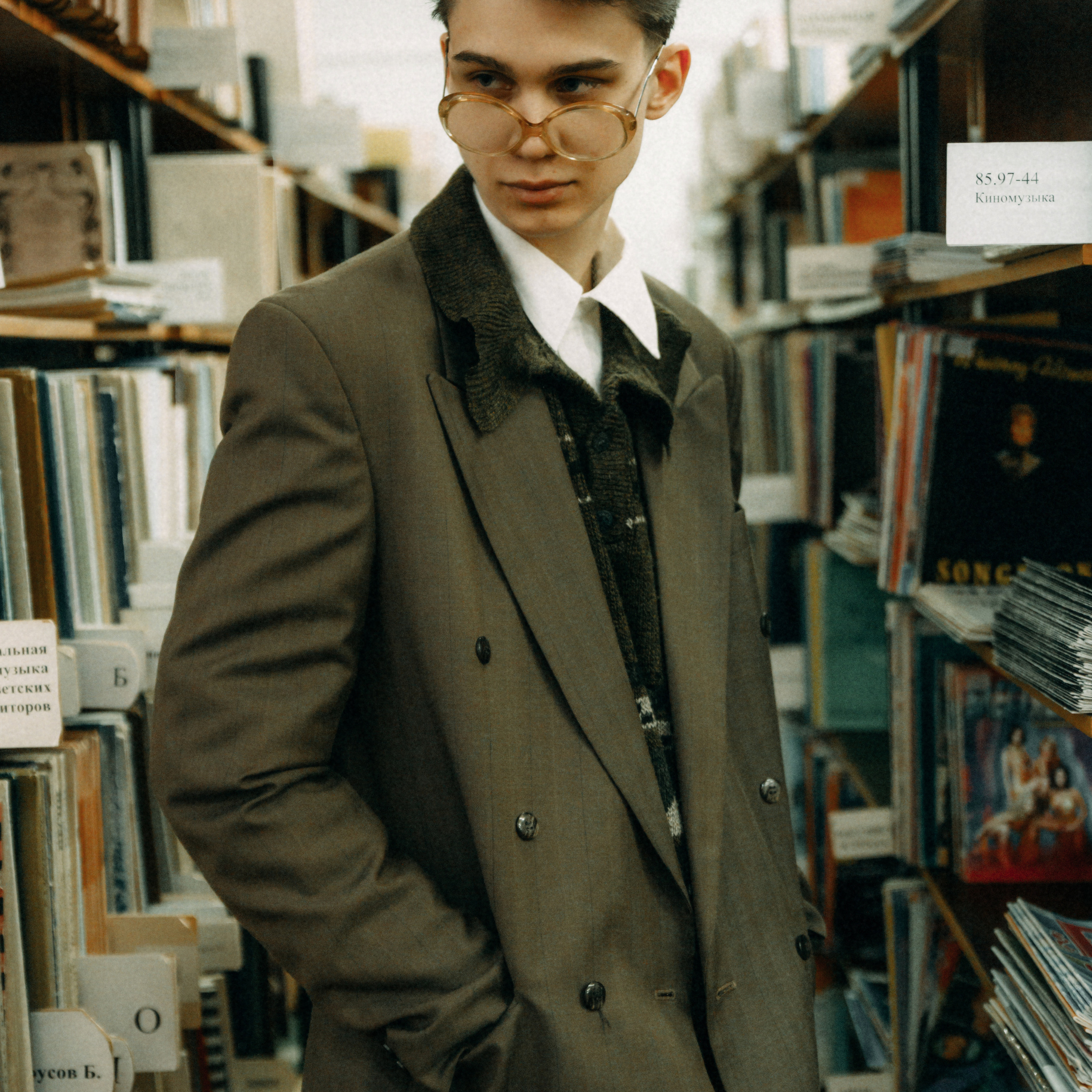 рекламный контент для барбершопа OPG 13