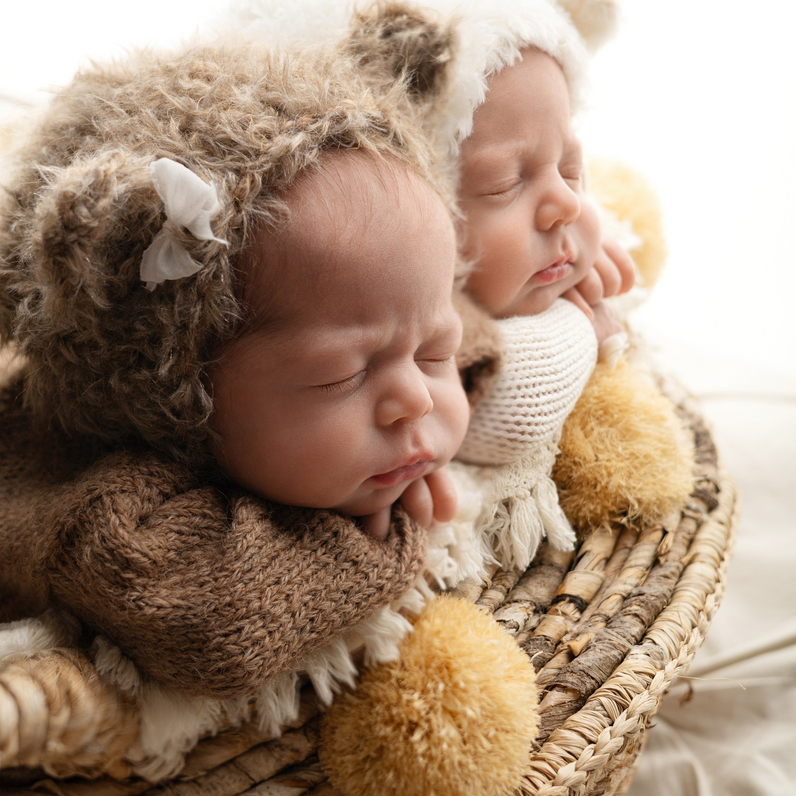 Злата и Ева