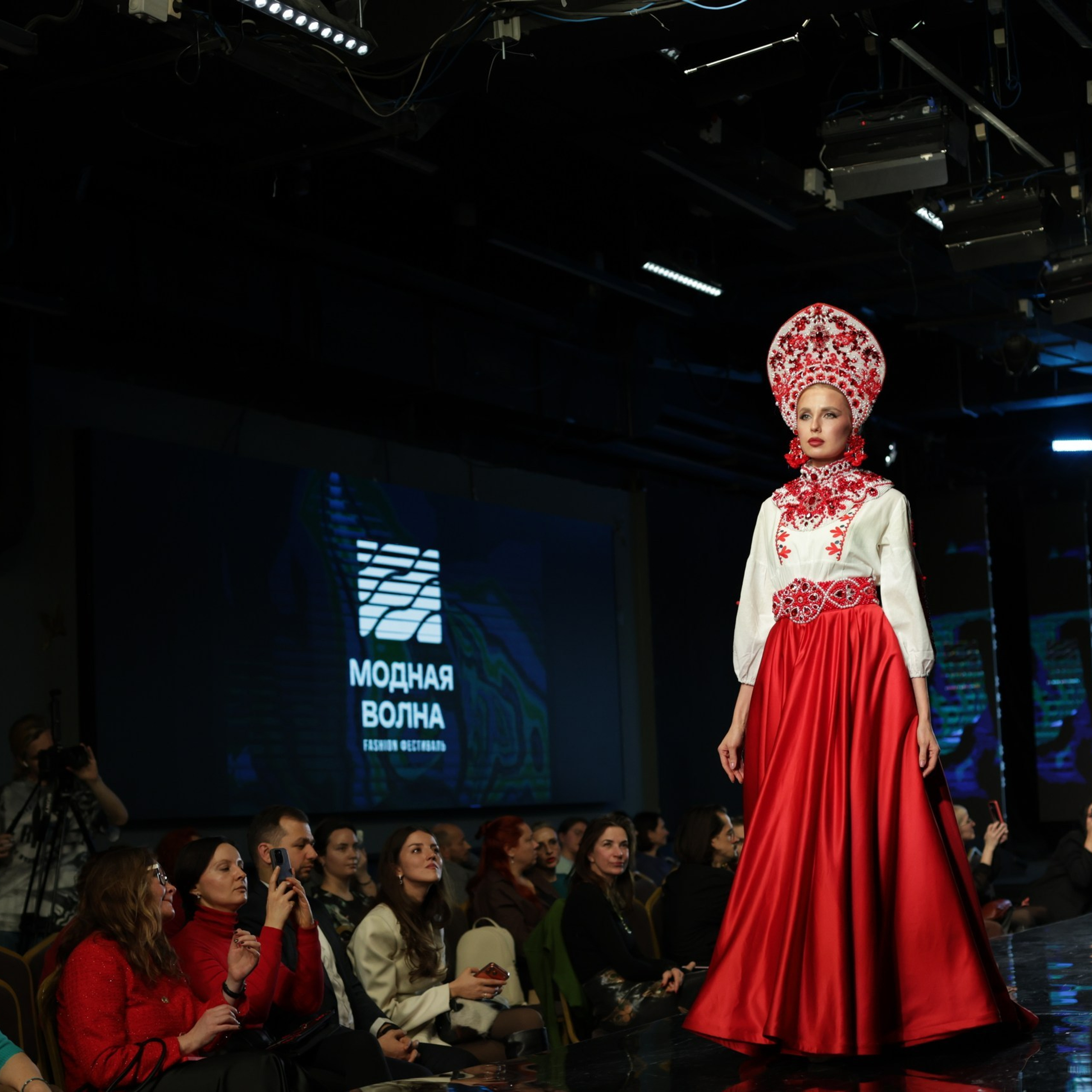 Fashion-фестиваль «Модная волна» 2026