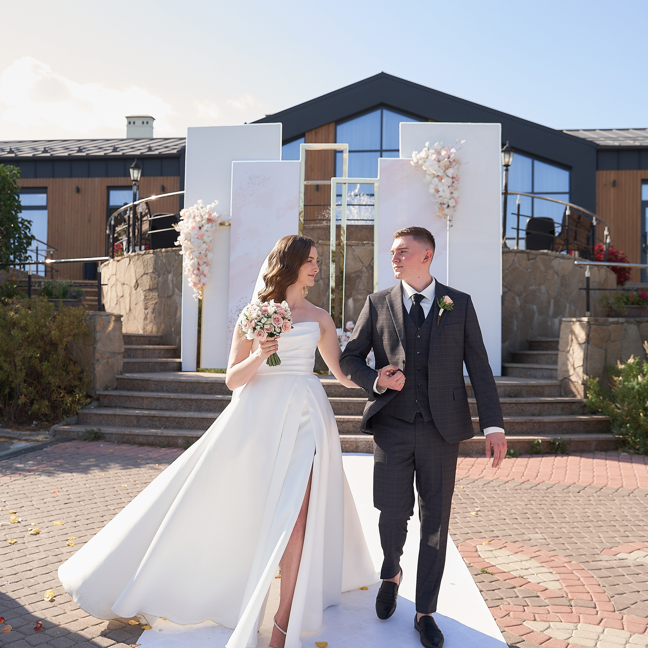 Отзывы наших молодоженов Wow love. Организация мероприятий в Екатеринбурге BORDO