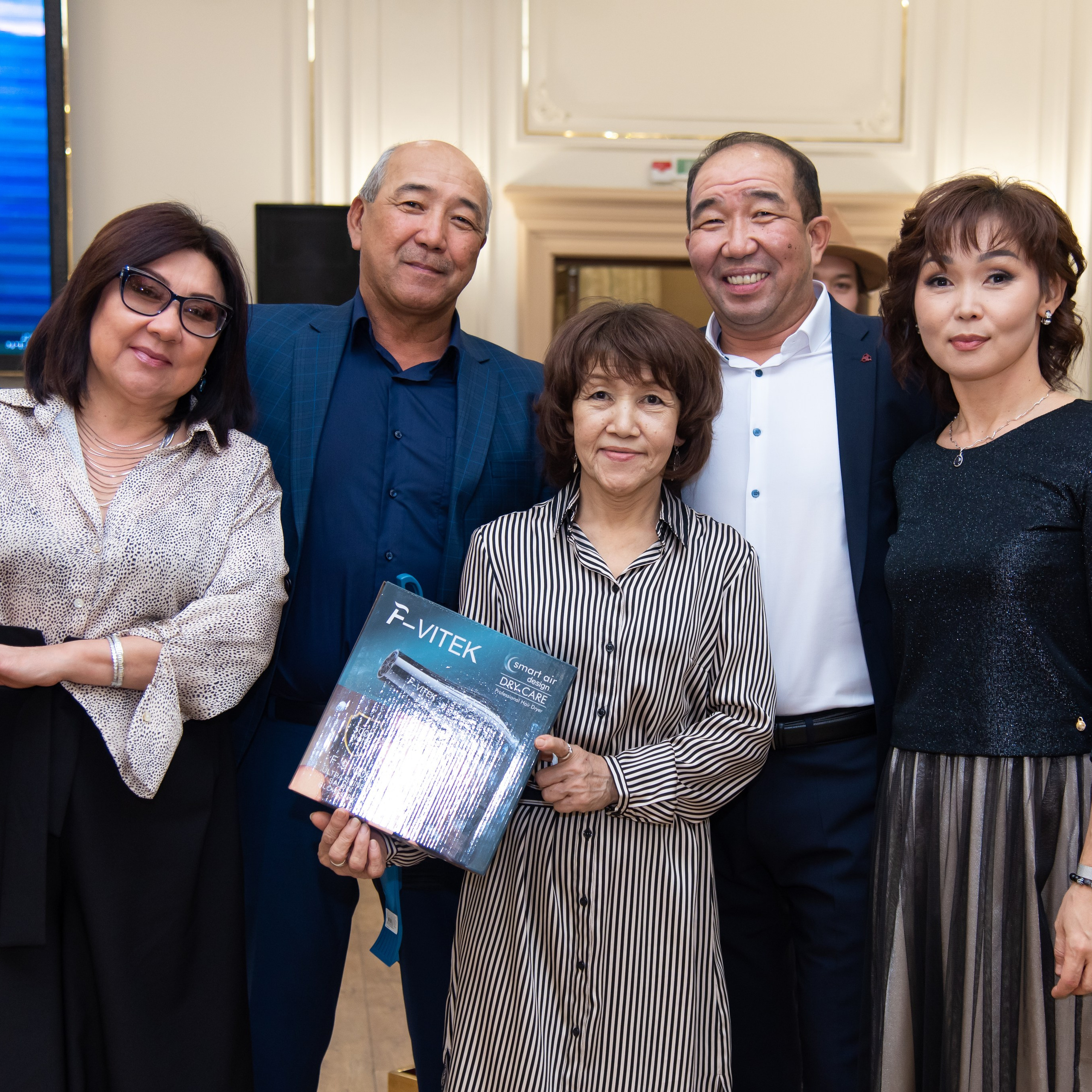 Xplace отзывы. XPLACEMEDIA — Виньетки в Актобе. Выпускные альбомы в Актобе