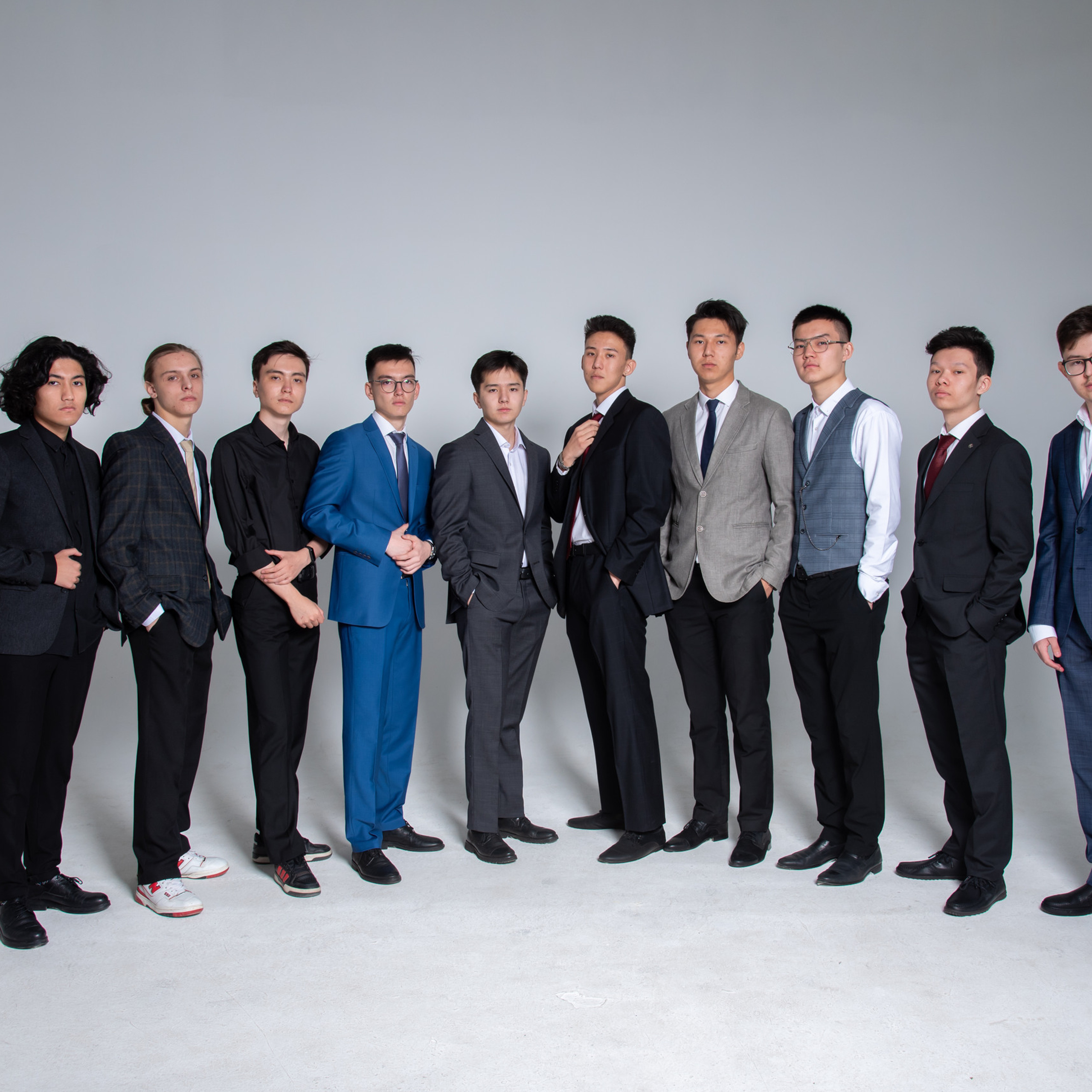 Xplace отзывы. XPLACEMEDIA — Виньетки в Актобе. Выпускные альбомы в Актобе