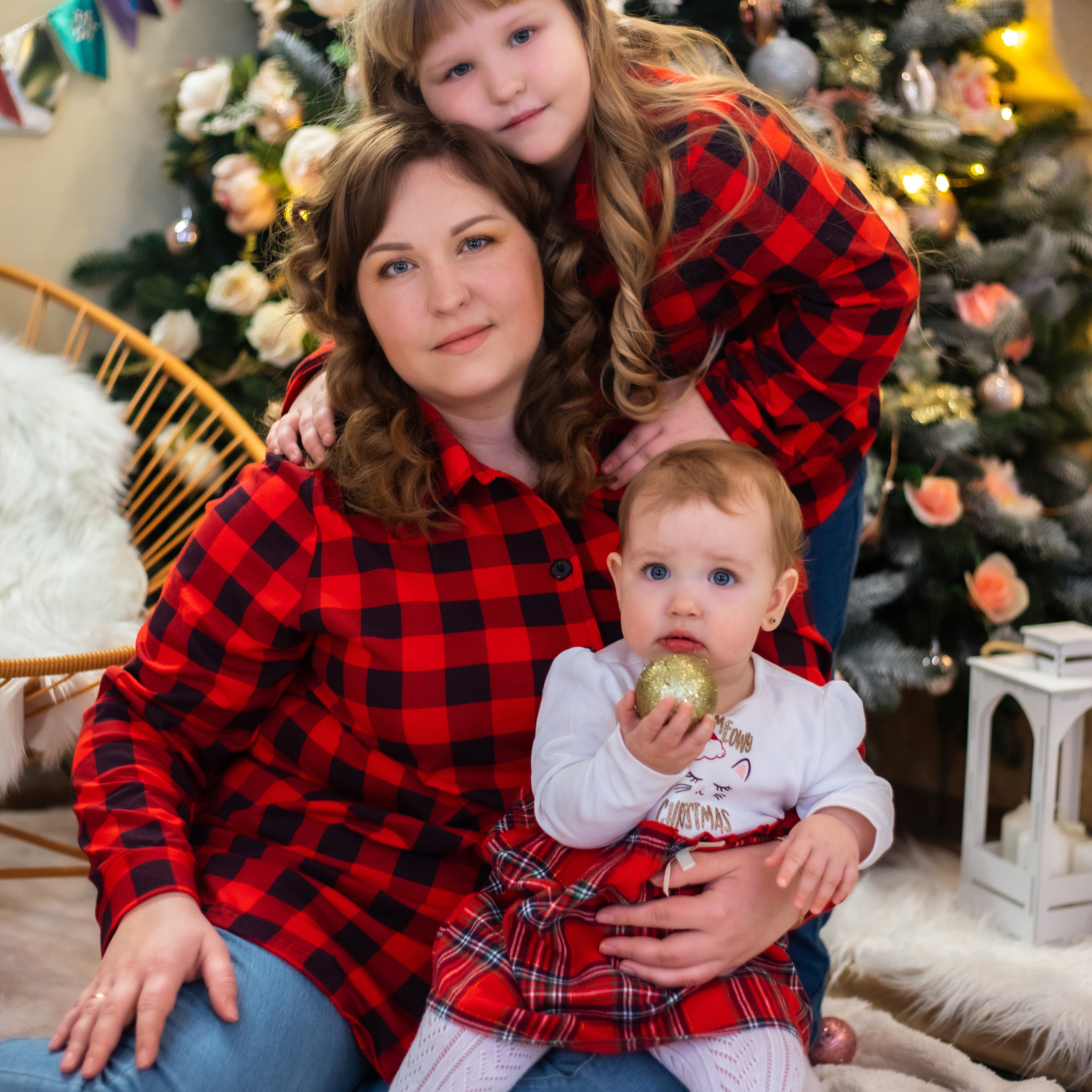 Алексей + Виктория + Алена + Анюта