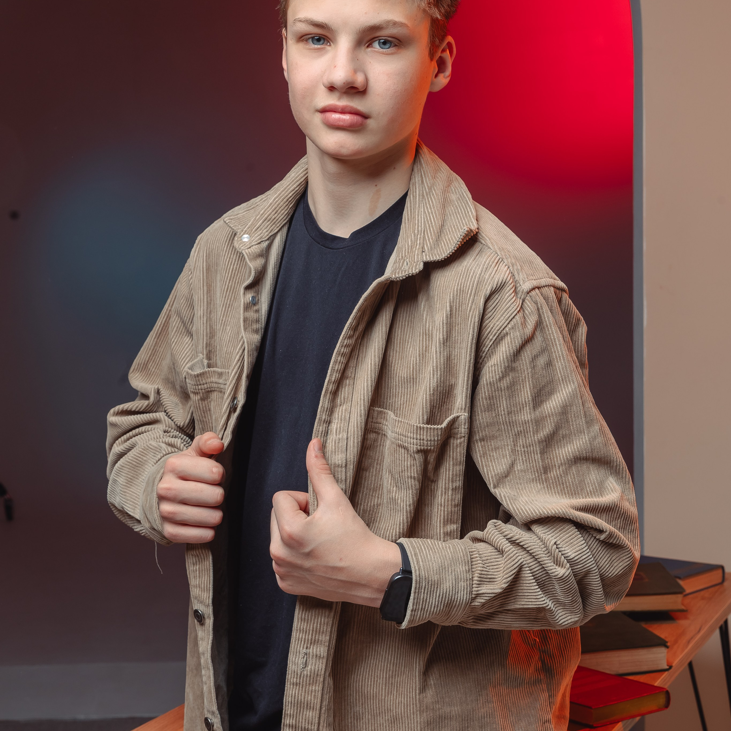 Позирование портреты. Выпускные альбомы для детского сада и школы