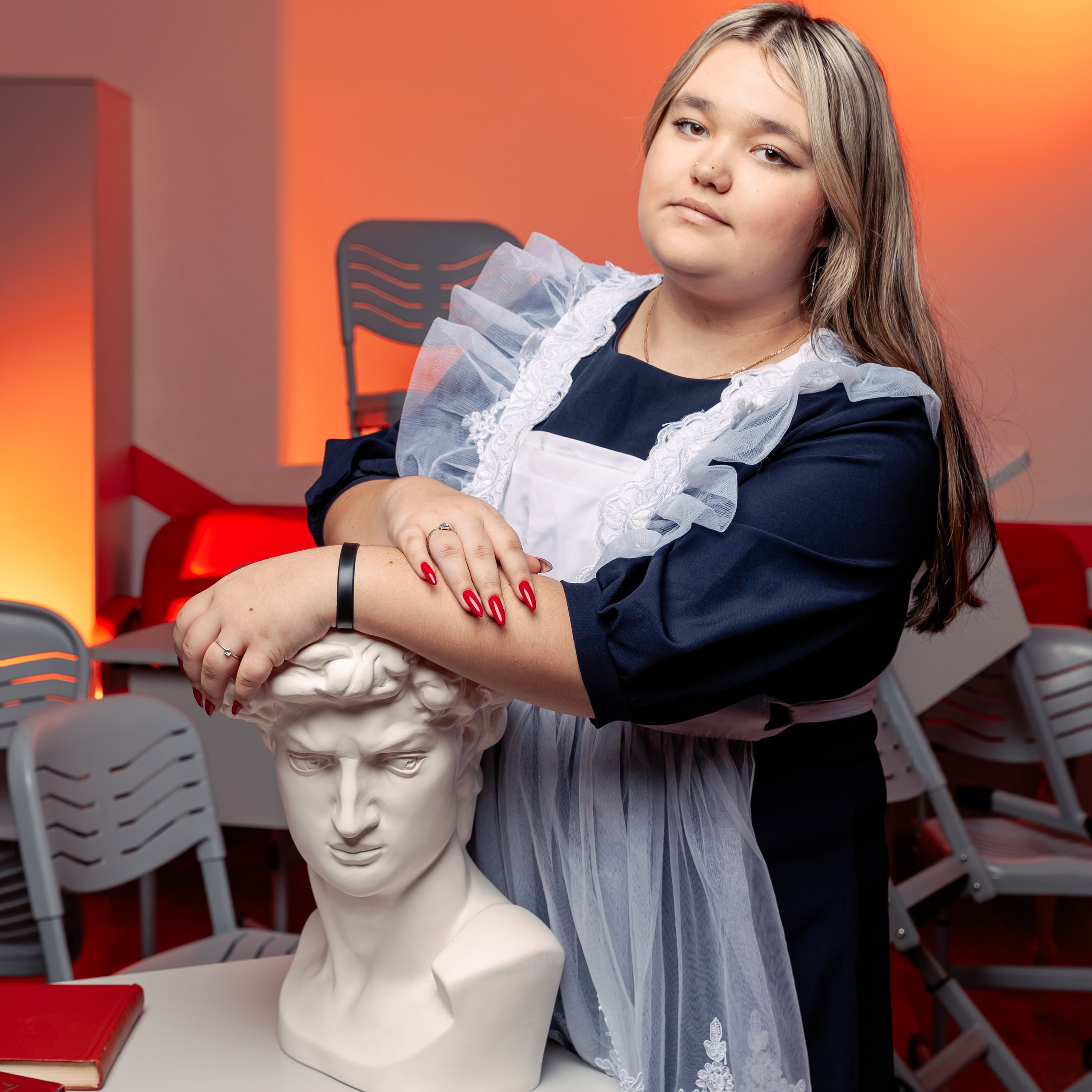 Позирование портреты. Выпускные альбомы для детского сада и школы