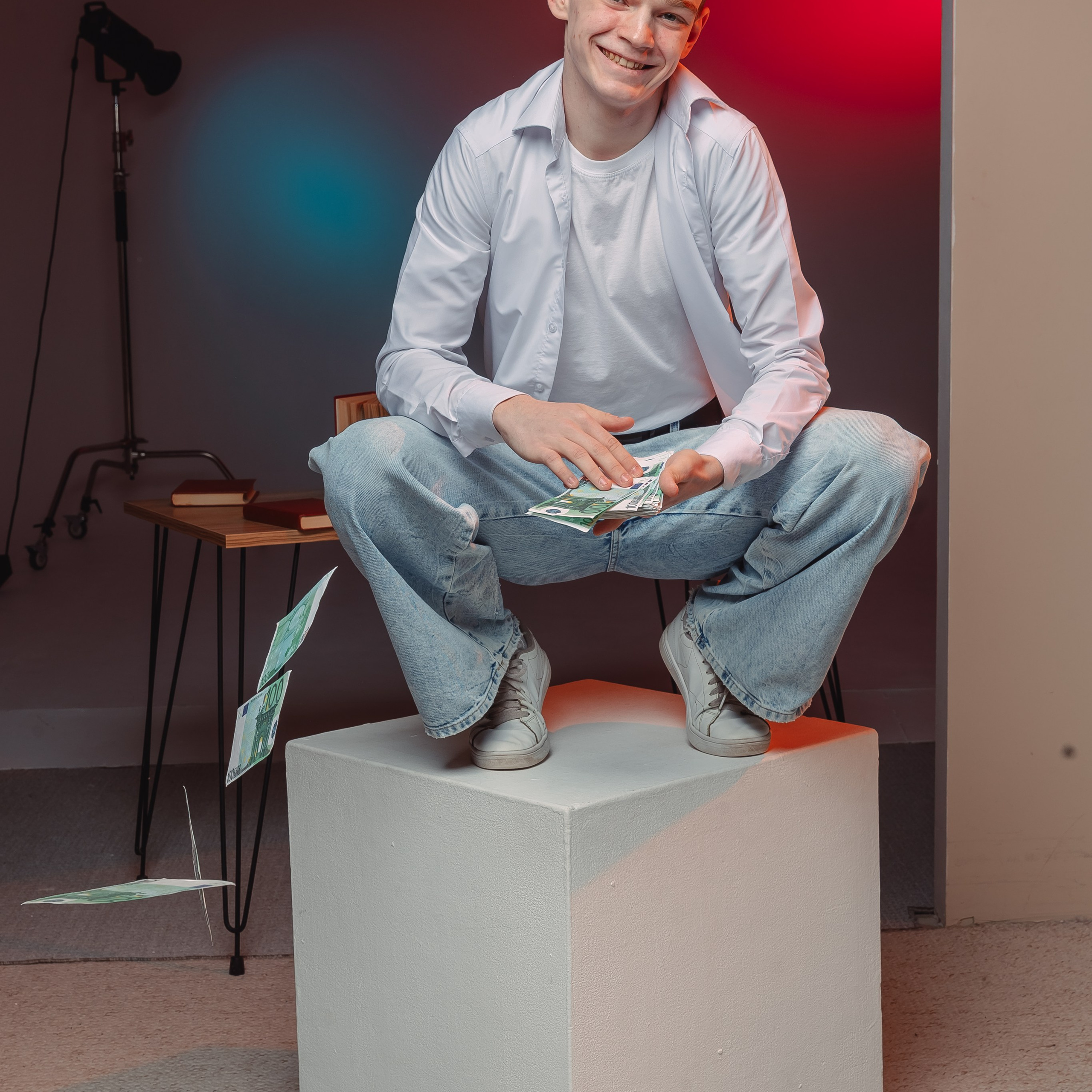 Позирование портреты. Выпускные альбомы для детского сада и школы